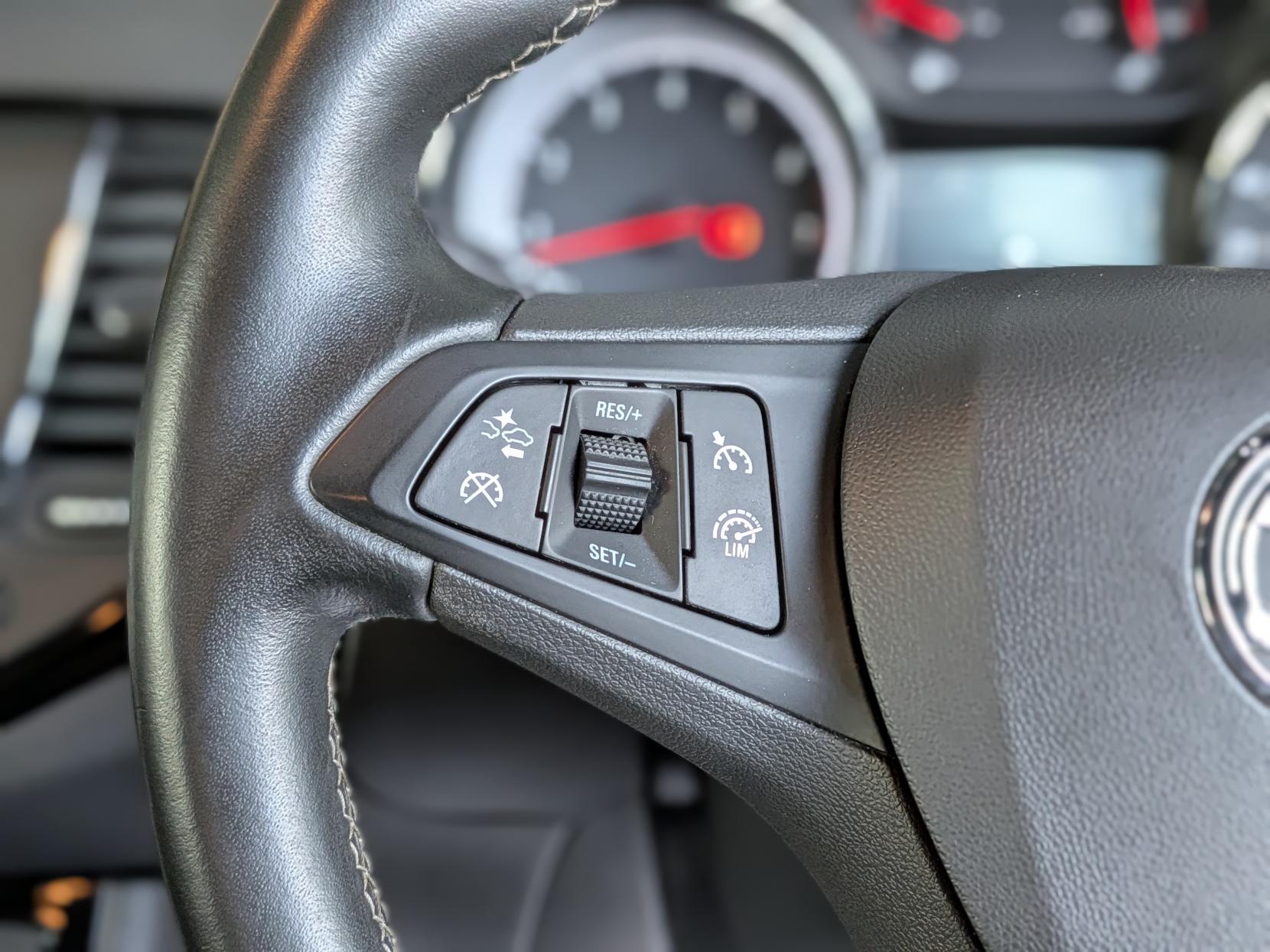 Vauxhall Astra 1.4i Turbo SRi Hatchback 5dr Petrol Manual Euro 6 (150 ps)