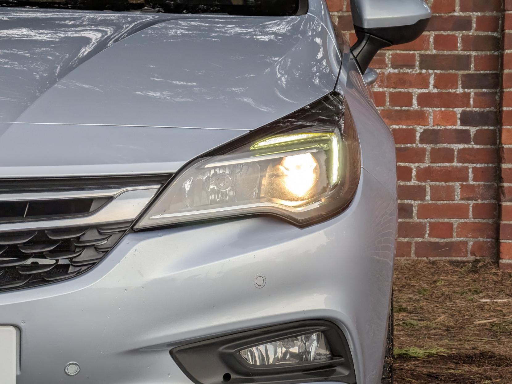 Vauxhall Astra 1.4i Turbo SRi Hatchback 5dr Petrol Manual Euro 6 (150 ps)