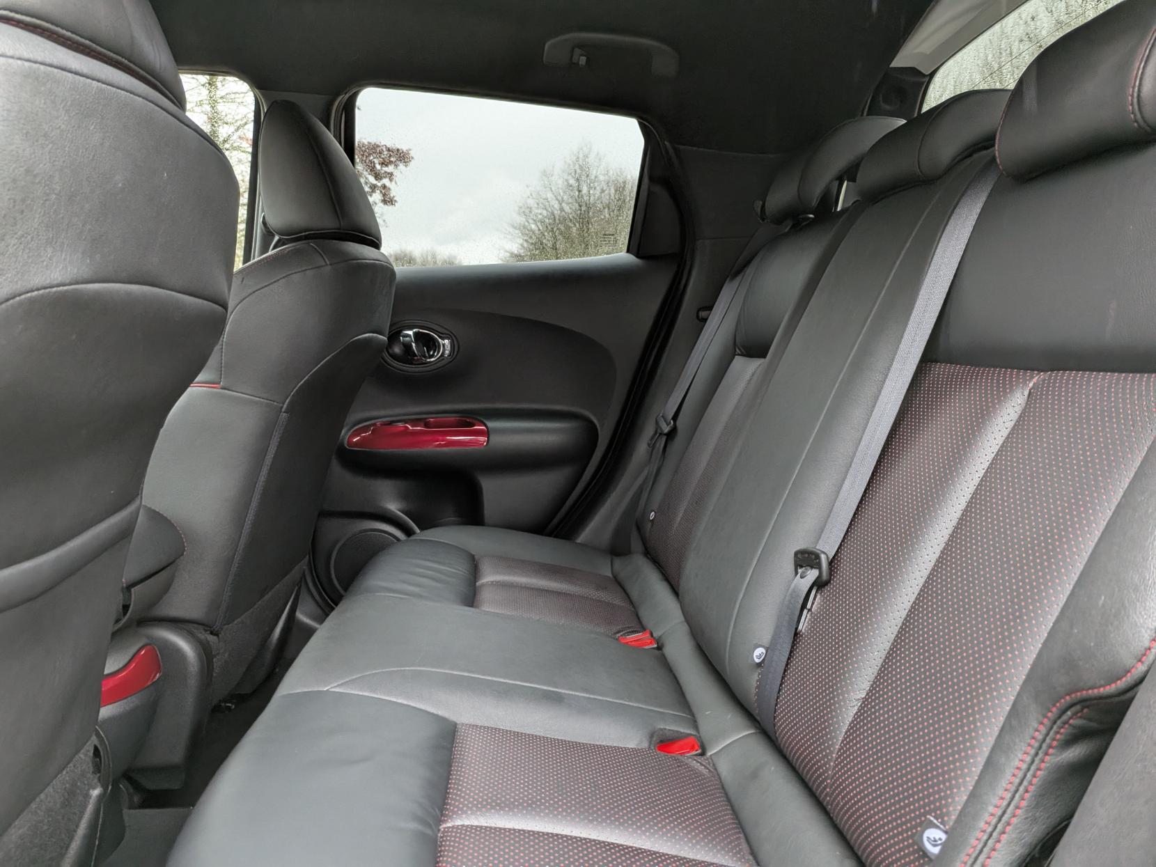 Nissan Juke 1.2 DIG-T Tekna SUV 5dr Petrol Manual Euro 6 (s/s) (115 ps)