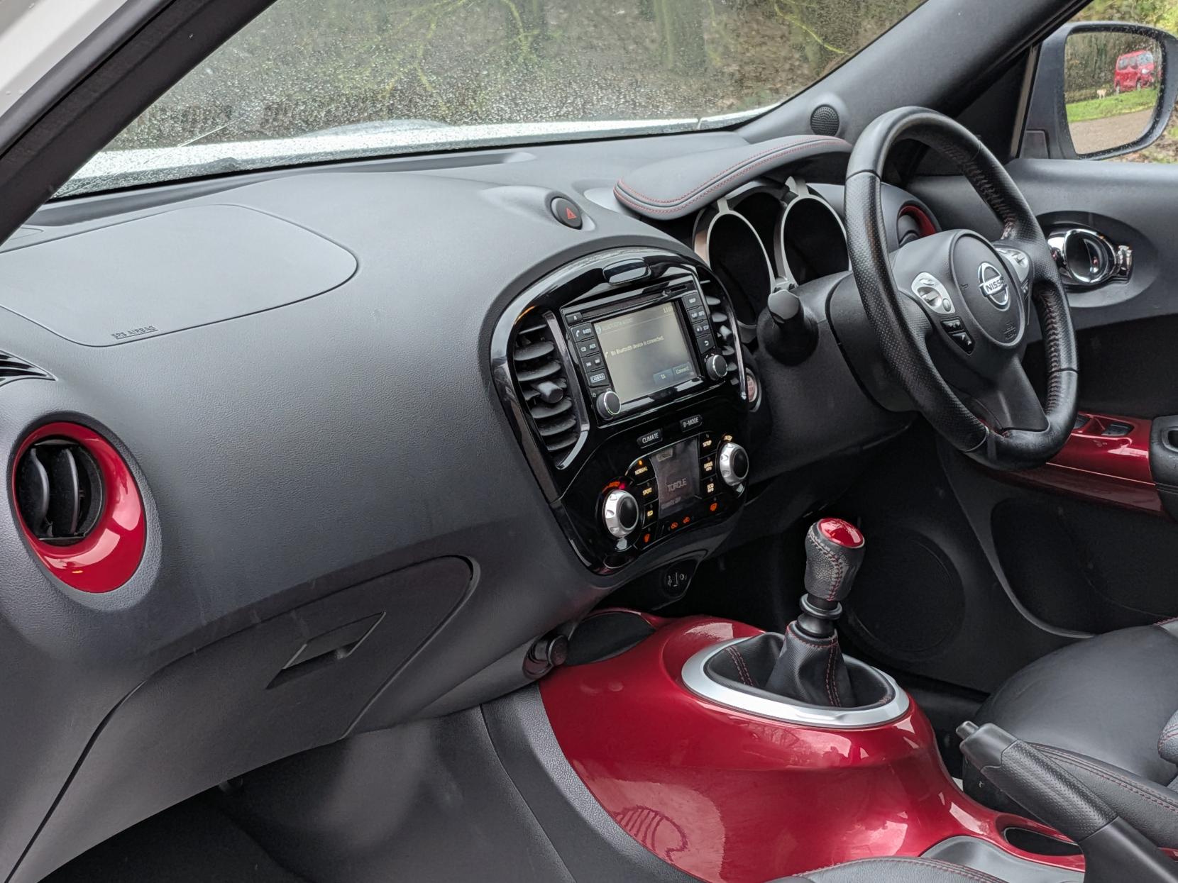 Nissan Juke 1.2 DIG-T Tekna SUV 5dr Petrol Manual Euro 6 (s/s) (115 ps)