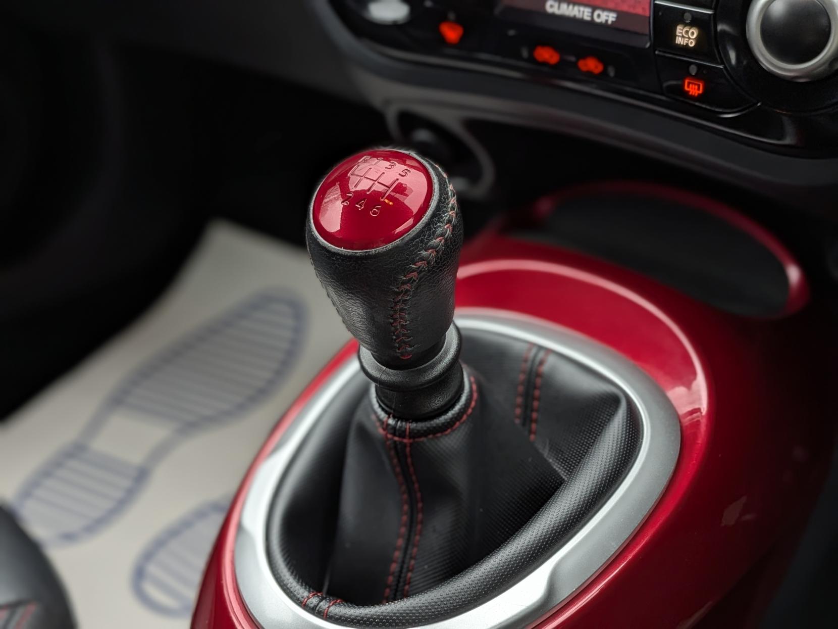 Nissan Juke 1.2 DIG-T Tekna SUV 5dr Petrol Manual Euro 6 (s/s) (115 ps)