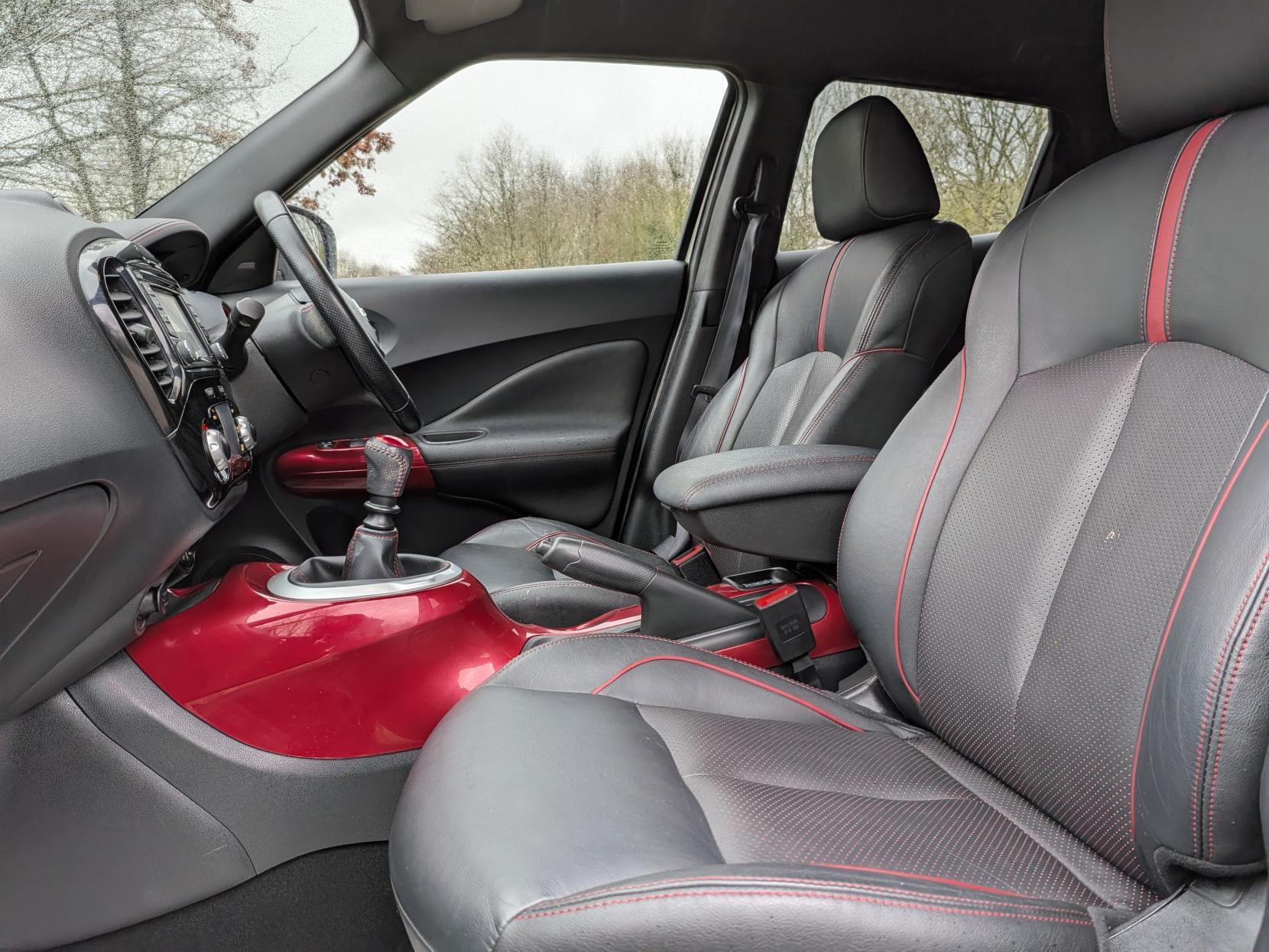 Nissan Juke 1.2 DIG-T Tekna SUV 5dr Petrol Manual Euro 6 (s/s) (115 ps)