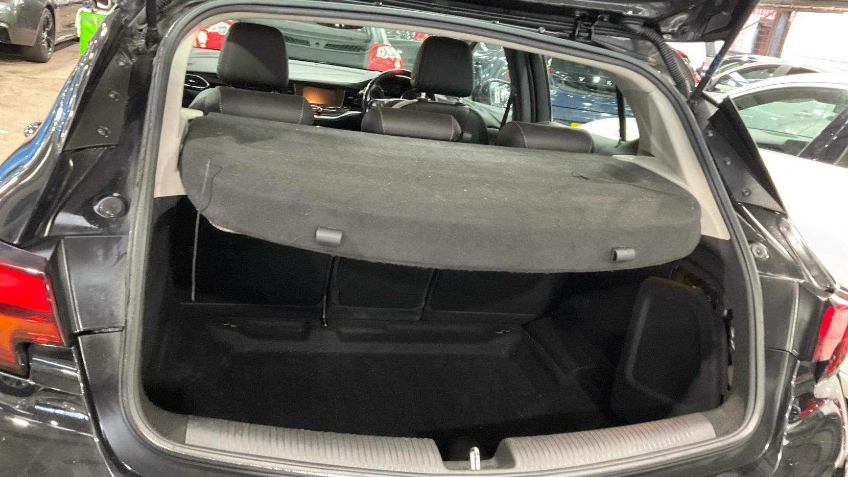 Vauxhall Astra 1.4i Turbo Elite Hatchback 5dr Petrol Manual Euro 6 (150 ps)