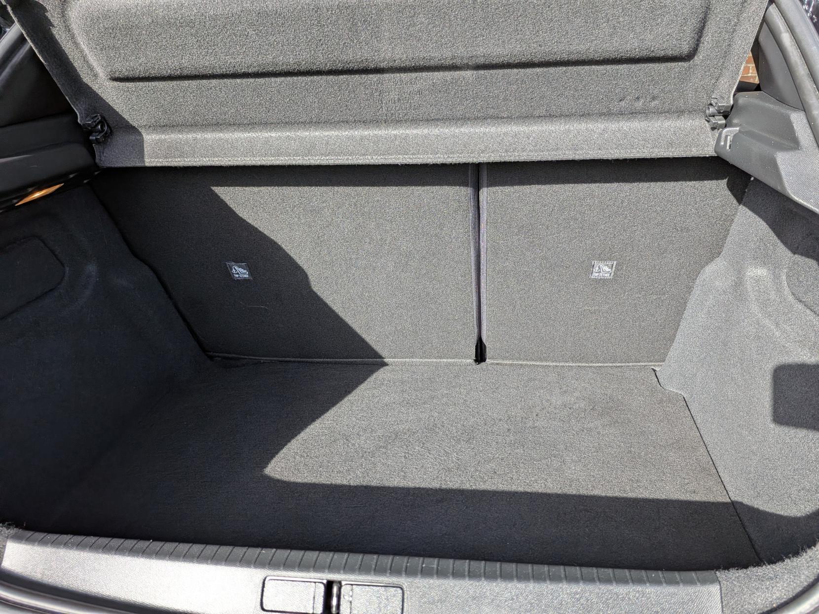 Vauxhall Corsa 1.2 Turbo SRi Nav Premium Hatchback 5dr Petrol Manual Euro 6 (s/s) (100 ps)