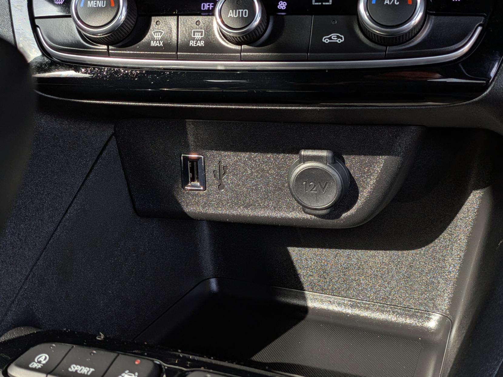 Vauxhall Corsa 1.2 Turbo SRi Nav Premium Hatchback 5dr Petrol Manual Euro 6 (s/s) (100 ps)