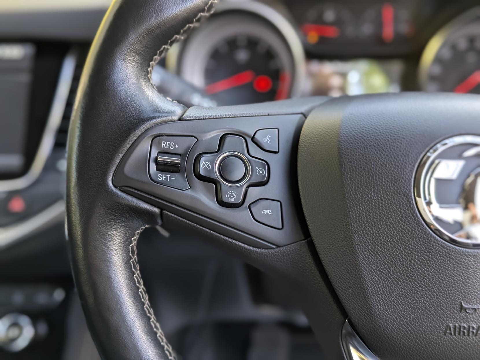 Vauxhall Astra 1.4i Turbo Elite Nav Hatchback 5dr Petrol Manual Euro 6 (150 ps)