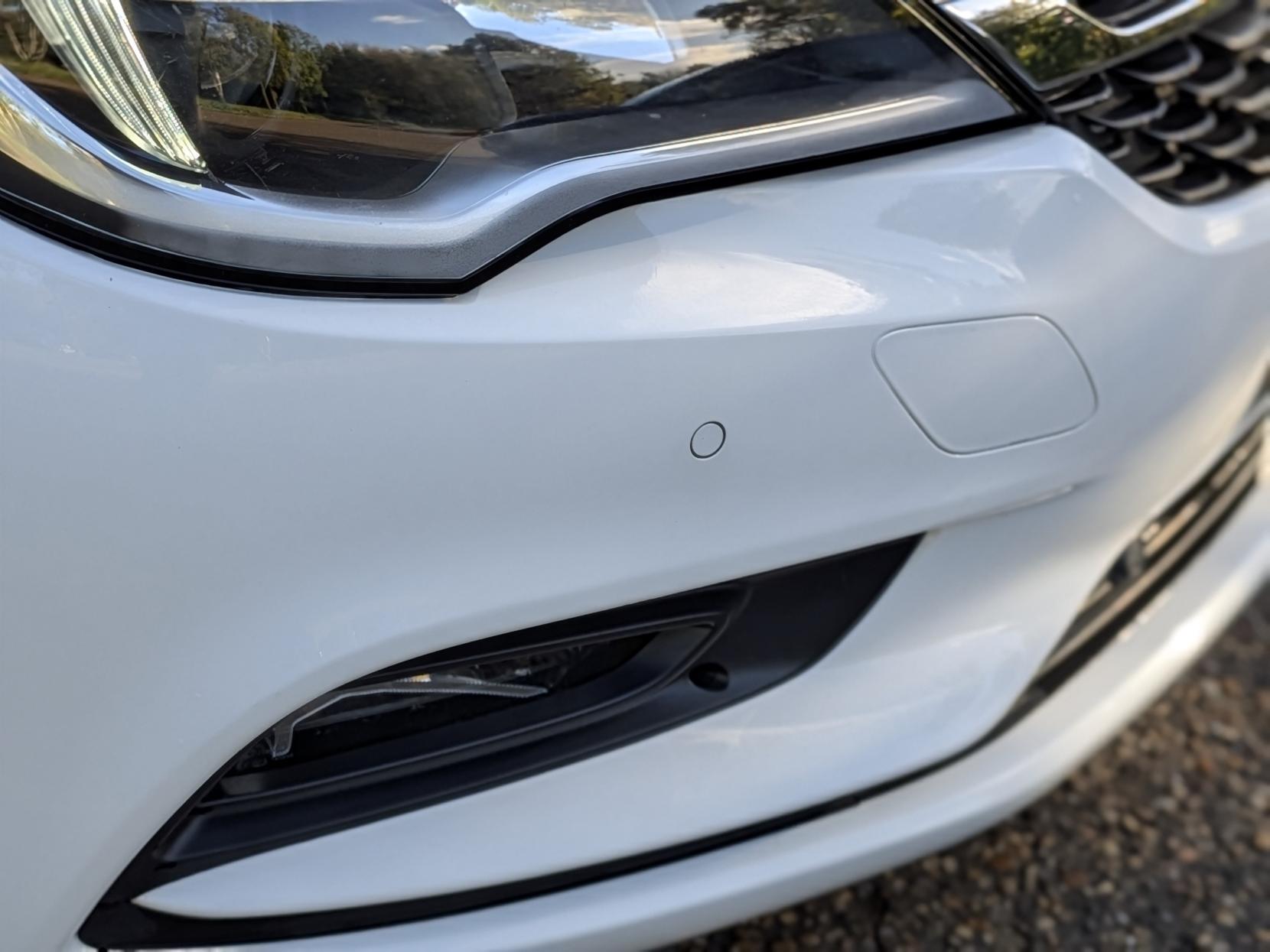 Vauxhall Astra 1.4i Turbo Elite Nav Hatchback 5dr Petrol Manual Euro 6 (150 ps)