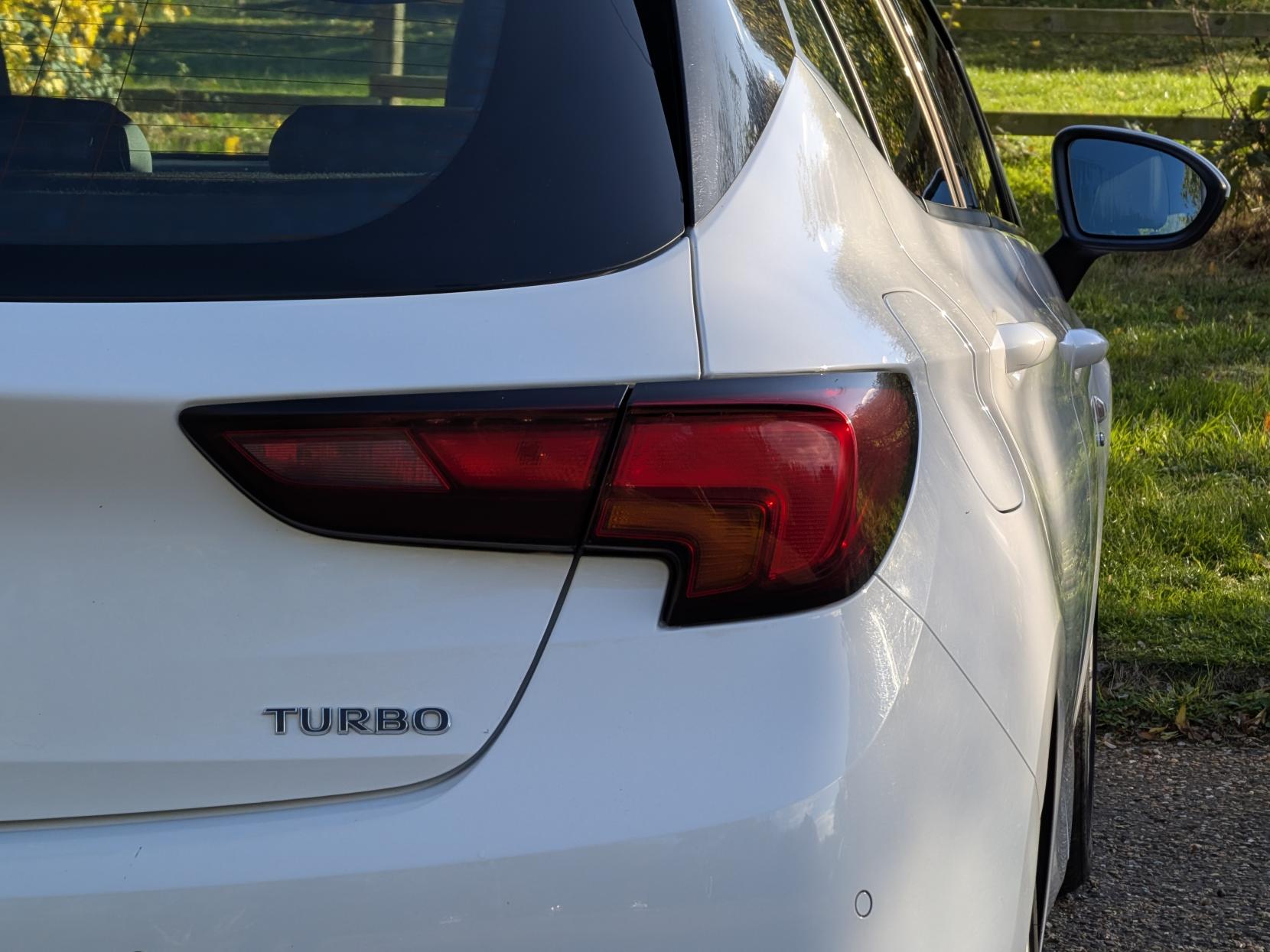 Vauxhall Astra 1.4i Turbo Elite Nav Hatchback 5dr Petrol Manual Euro 6 (150 ps)