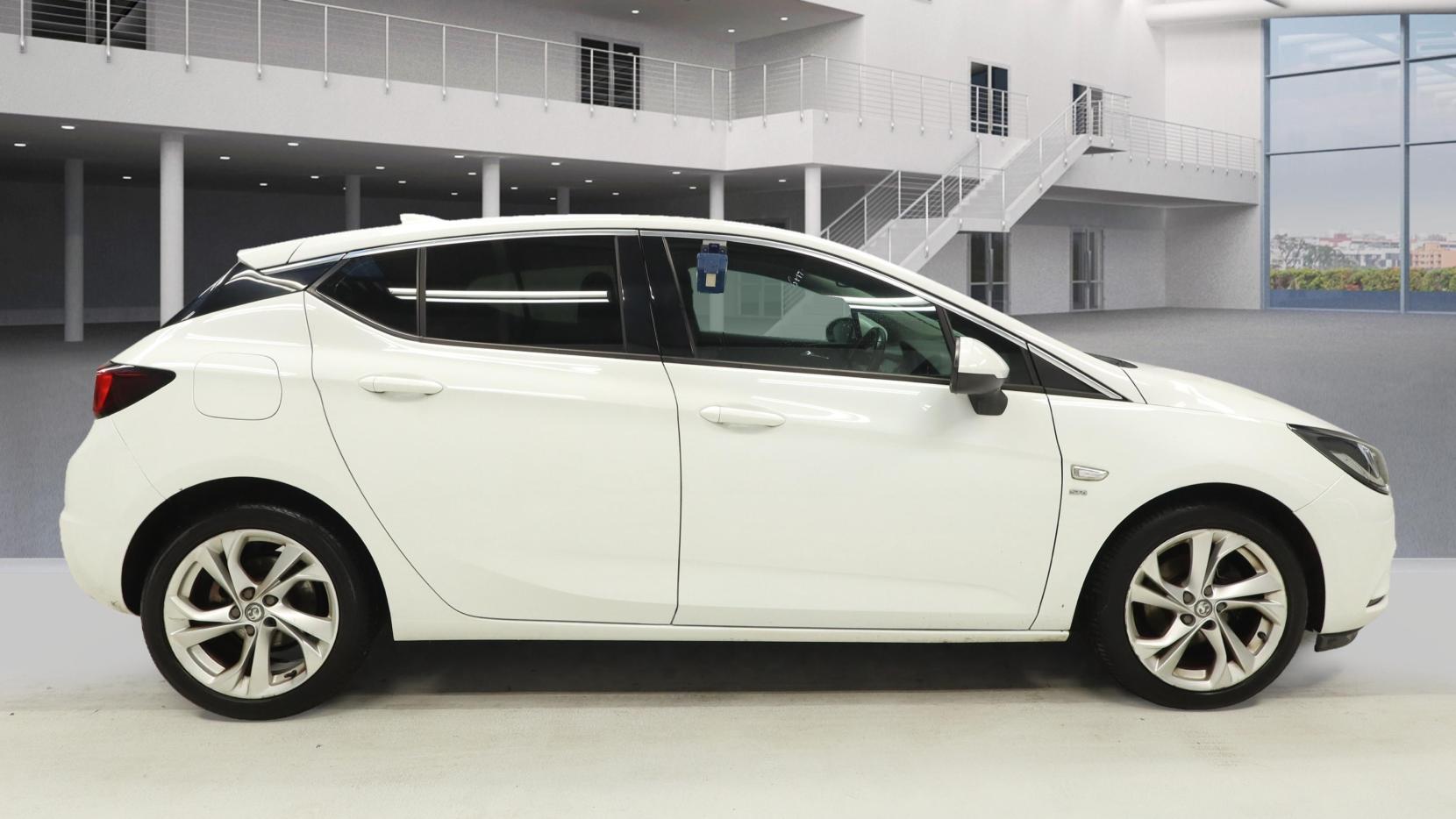 Vauxhall Astra 1.4i Turbo SRi Nav Hatchback 5dr Petrol Manual Euro 6 (150 ps)