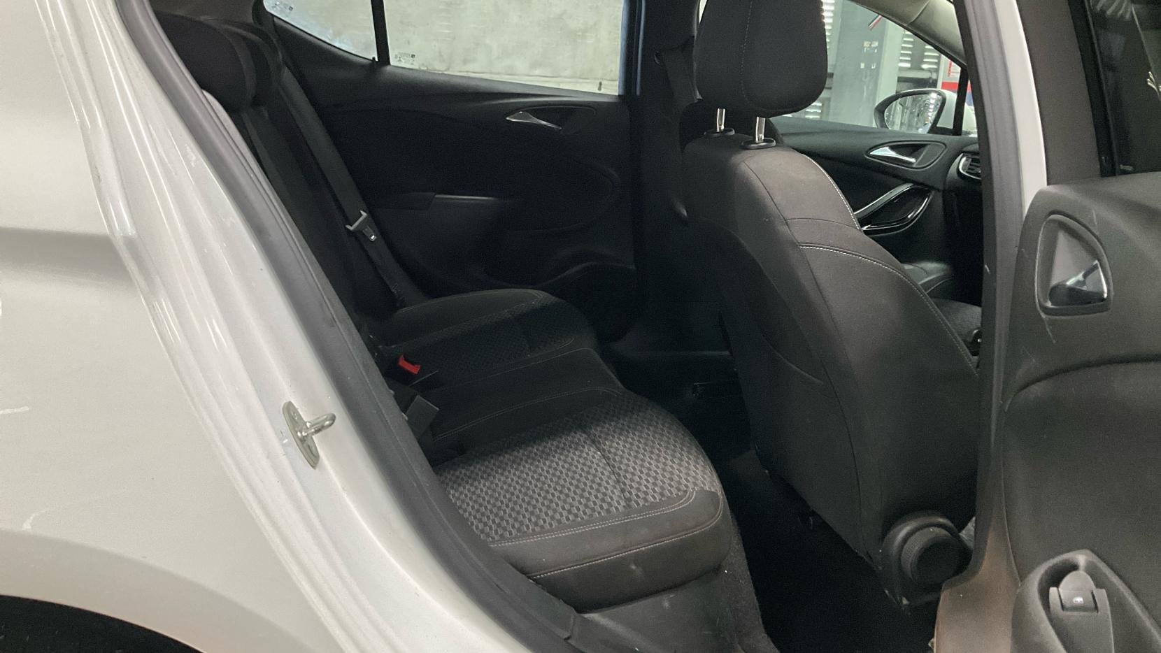 Vauxhall Astra 1.4i Turbo SRi Nav Hatchback 5dr Petrol Manual Euro 6 (150 ps)