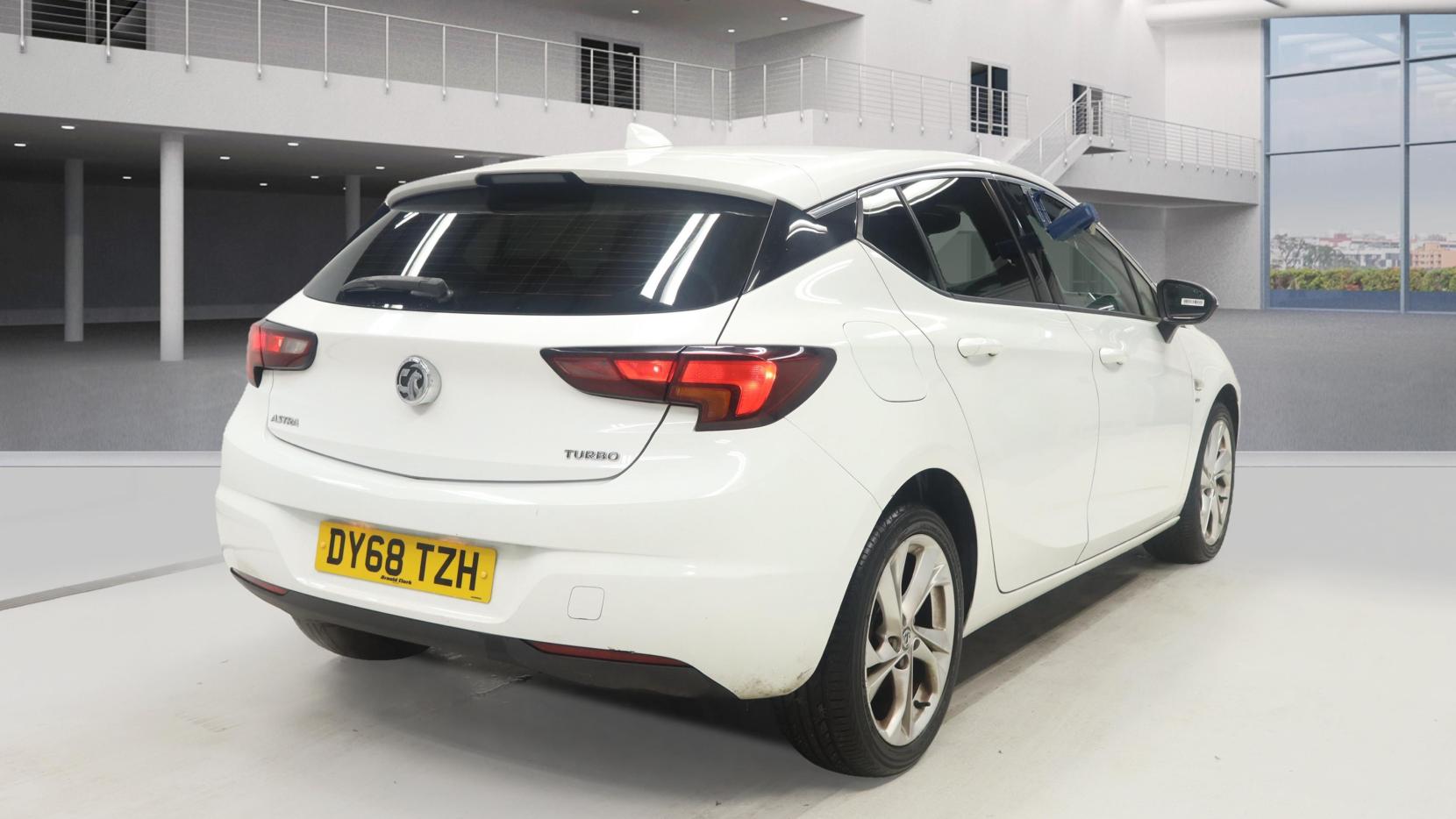 Vauxhall Astra 1.4i Turbo SRi Nav Hatchback 5dr Petrol Manual Euro 6 (150 ps)