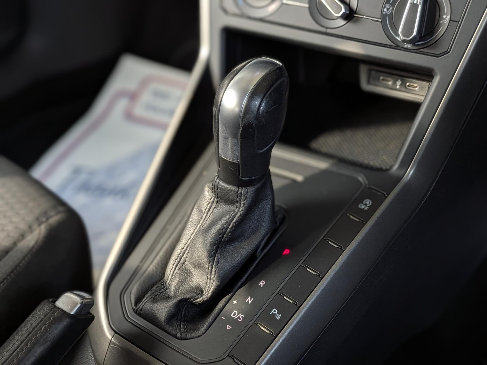 Volkswagen Polo 1.0 TSI Match Hatchback 5dr Petrol DSG Euro 6 (s/s) (95 ps)