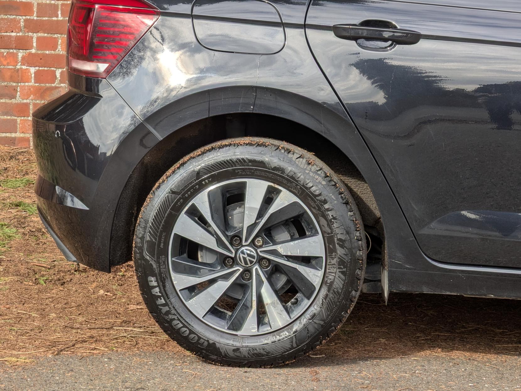 Volkswagen Polo 1.0 TSI Match Hatchback 5dr Petrol DSG Euro 6 (s/s) (95 ps)