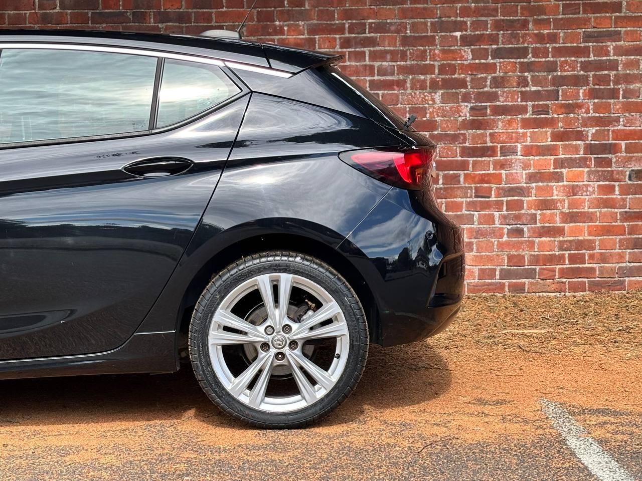 Vauxhall Astra 1.4i Turbo SRi VX Line Hatchback 5dr Petrol Manual Euro 6 (150 ps)