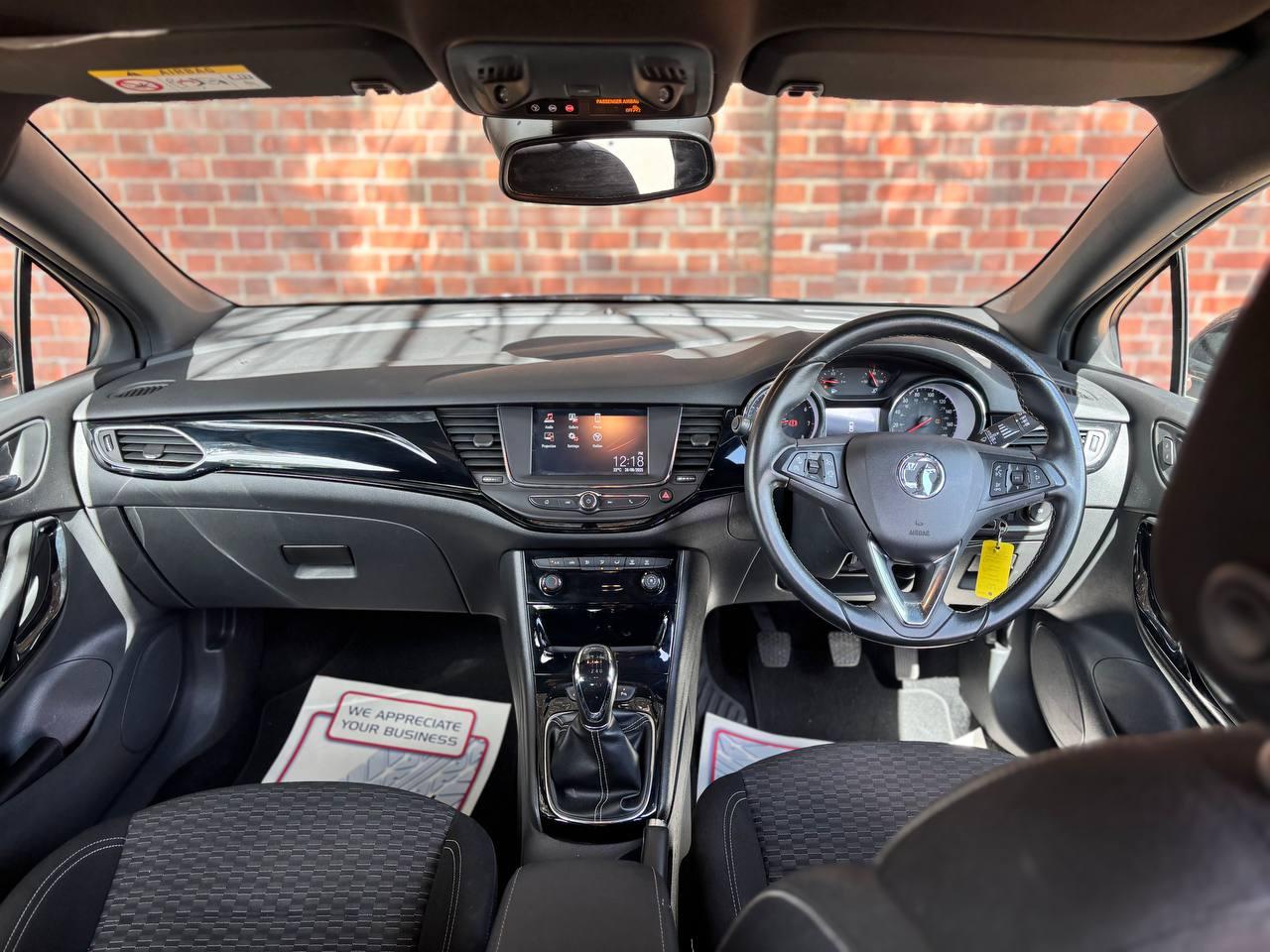 Vauxhall Astra 1.4i Turbo SRi VX Line Hatchback 5dr Petrol Manual Euro 6 (150 ps)