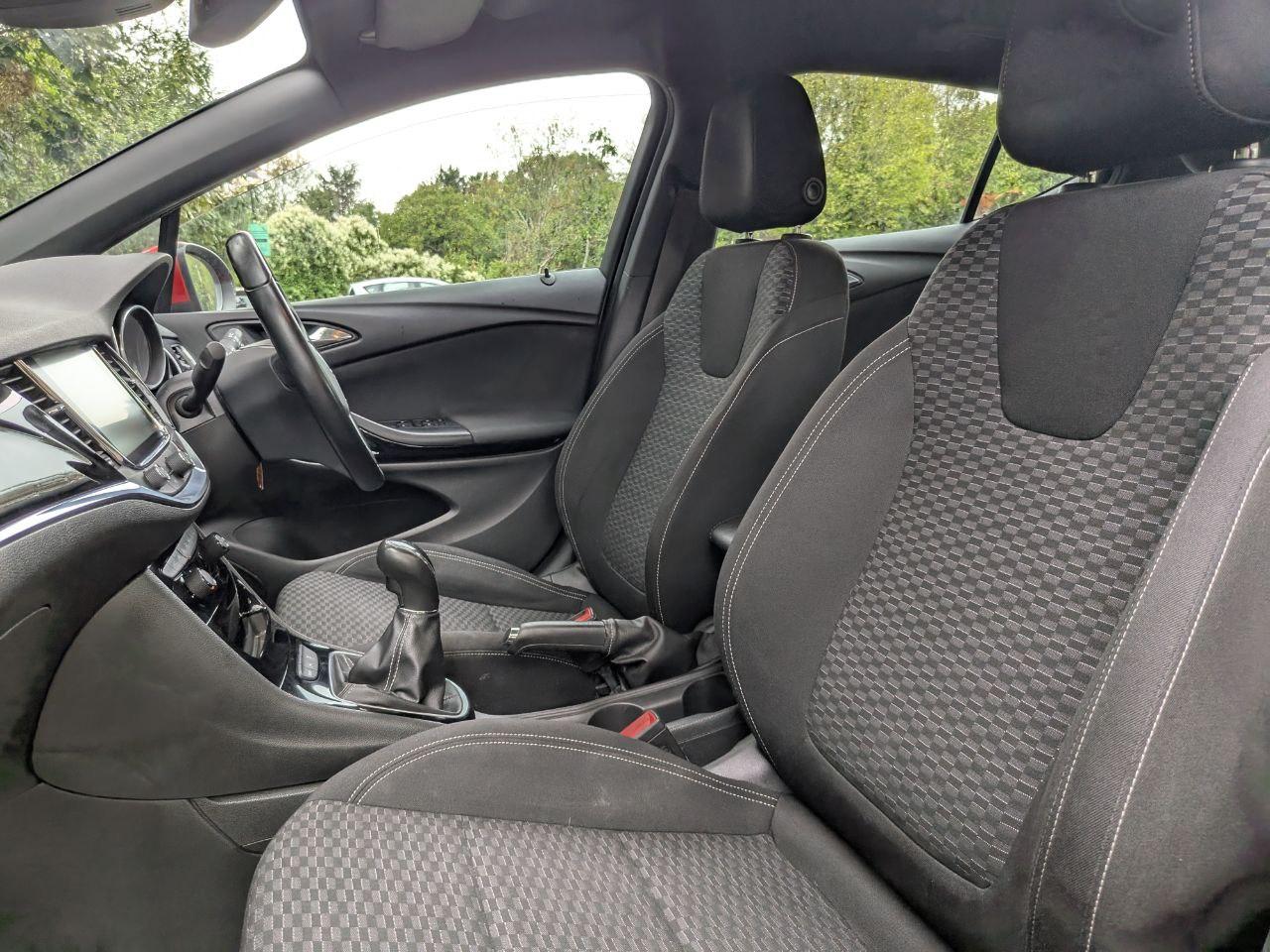 Vauxhall Astra 1.4i Turbo SRi Nav Hatchback 5dr Petrol Manual Euro 6 (150 ps)