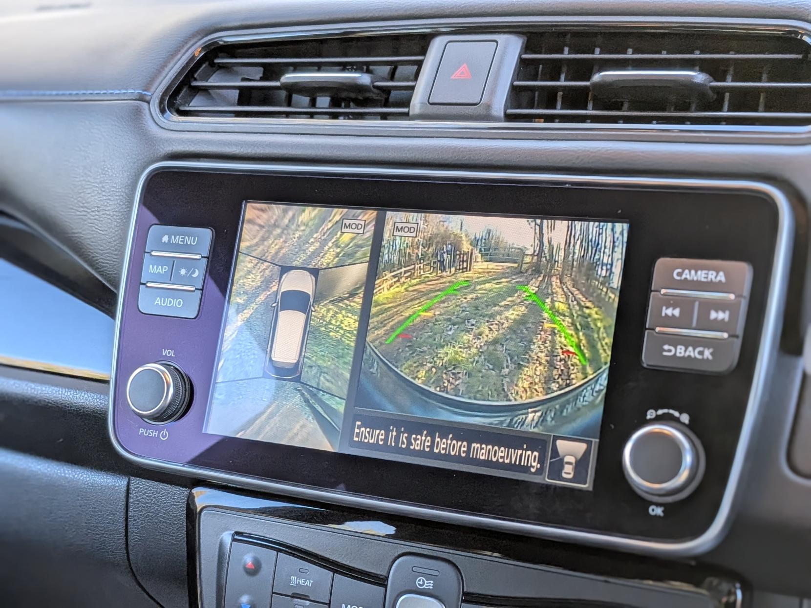 Nissan Leaf 39kWh Tekna Hatchback 5dr Electric Auto (150 ps)