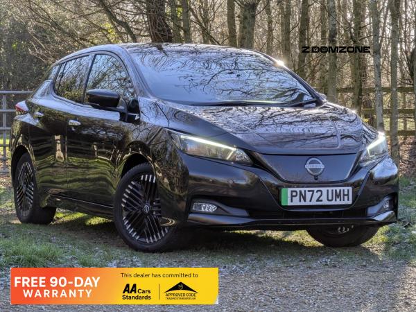 Nissan Leaf 39kWh Tekna Hatchback 5dr Electric Auto (150 ps)