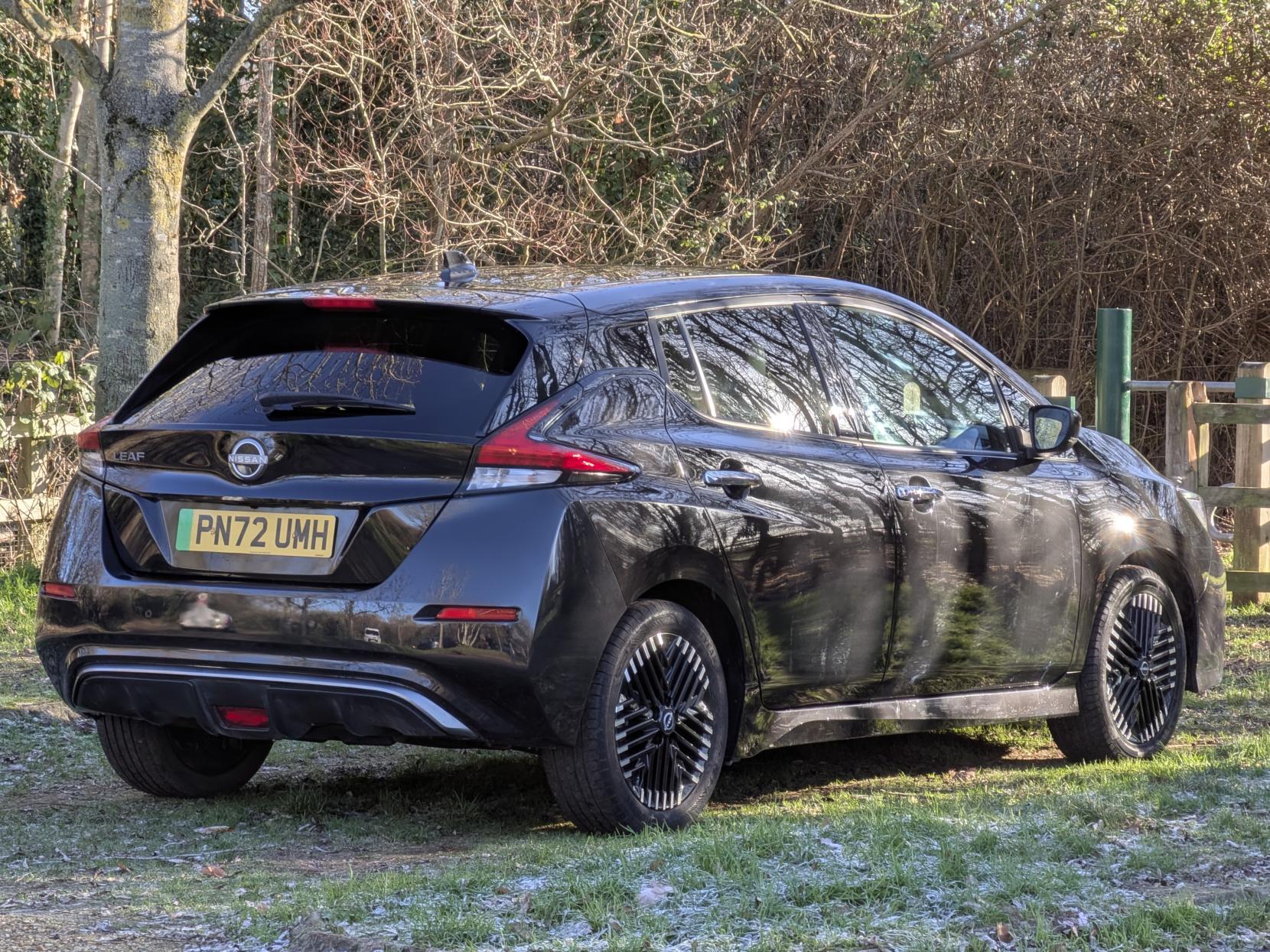 Nissan Leaf 39kWh Tekna Hatchback 5dr Electric Auto (150 ps)