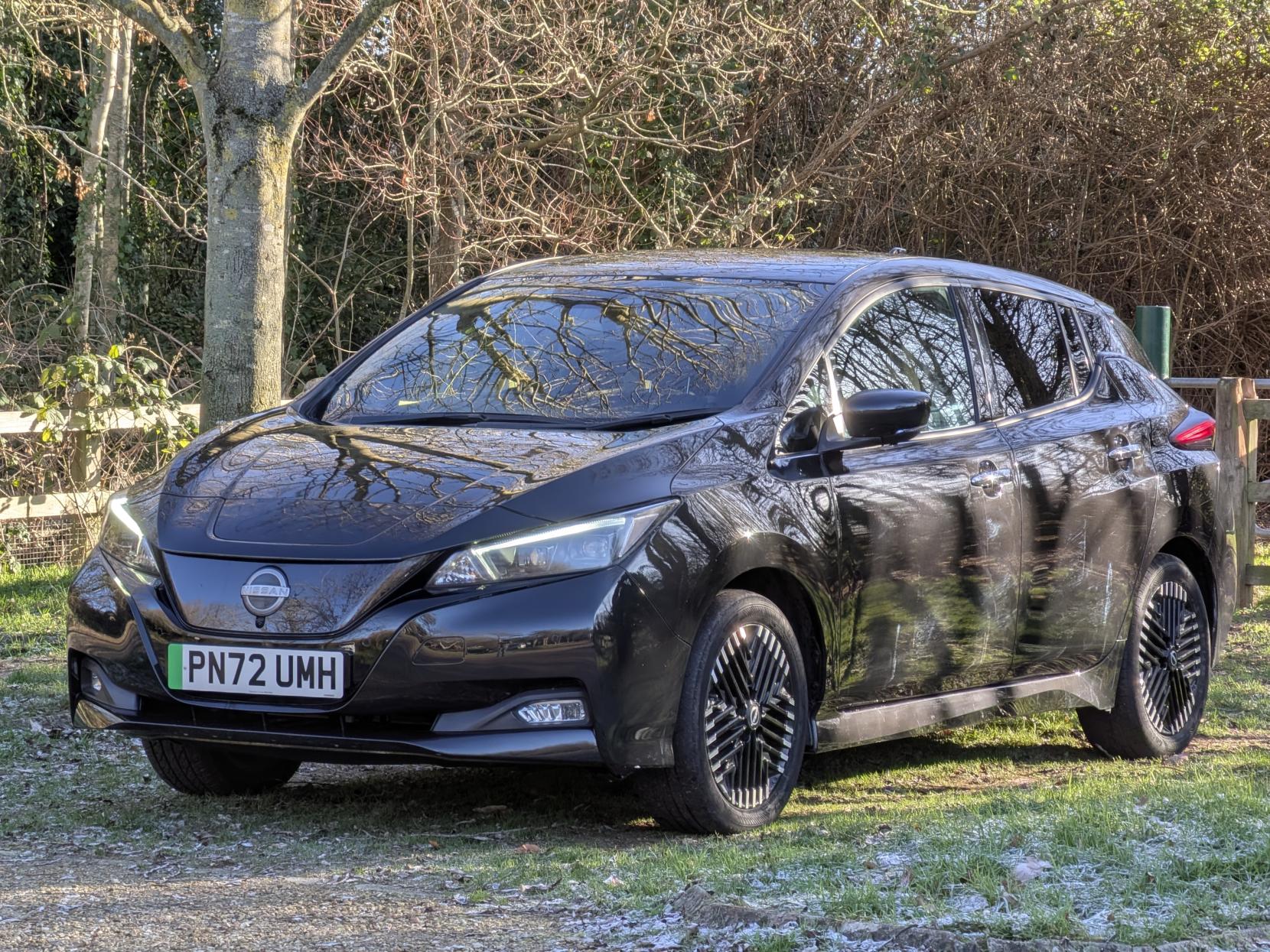 Nissan Leaf 39kWh Tekna Hatchback 5dr Electric Auto (150 ps)