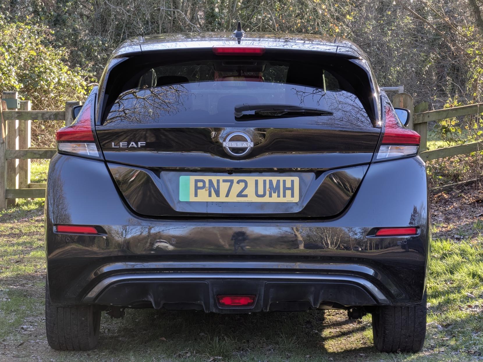 Nissan Leaf 39kWh Tekna Hatchback 5dr Electric Auto (150 ps)