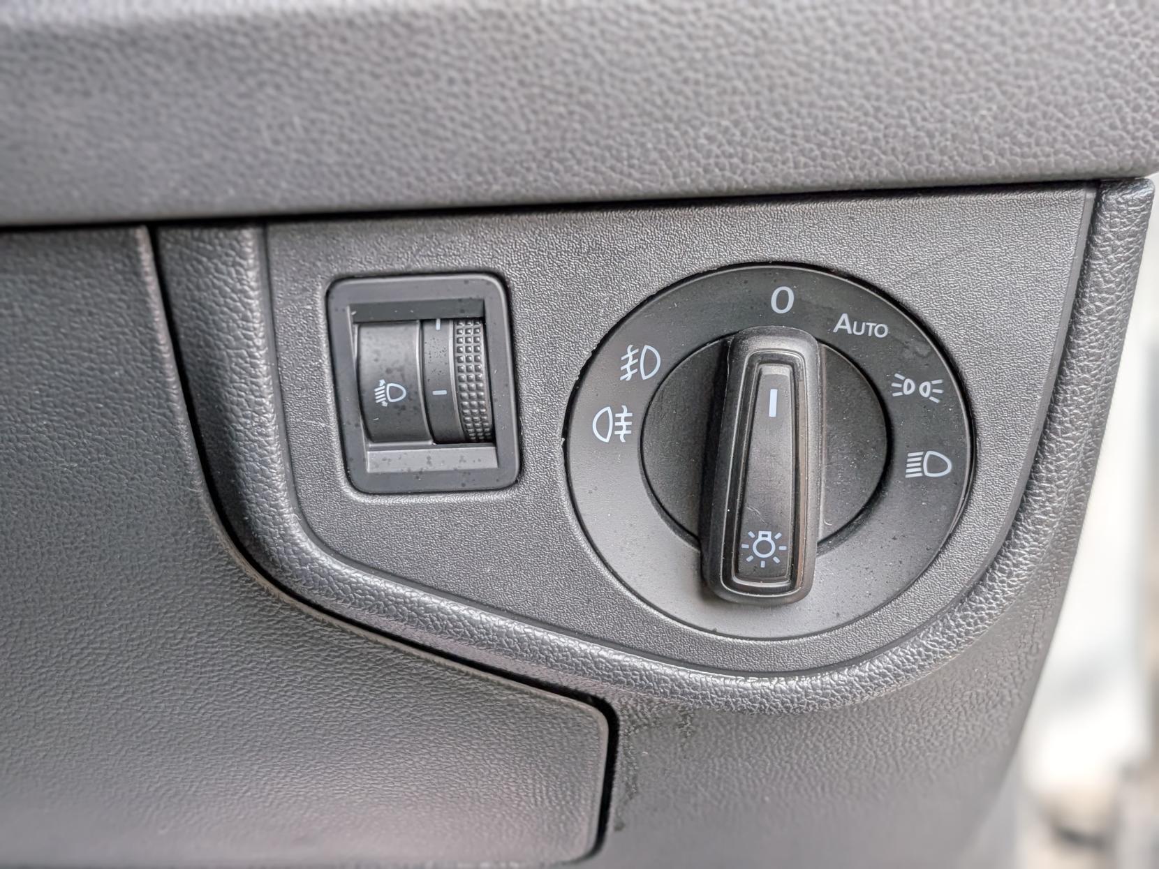 Volkswagen Polo 1.0 TSI Match Hatchback 5dr Petrol DSG Euro 6 (s/s) (95 ps)