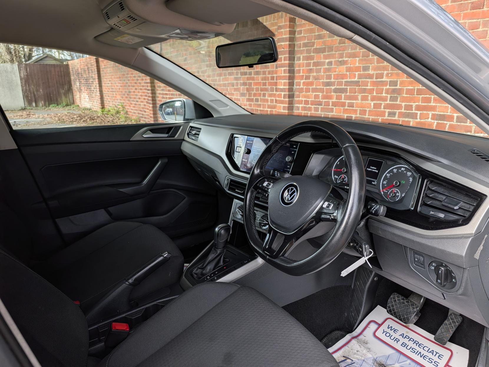 Volkswagen Polo 1.0 TSI Match Hatchback 5dr Petrol DSG Euro 6 (s/s) (95 ps)