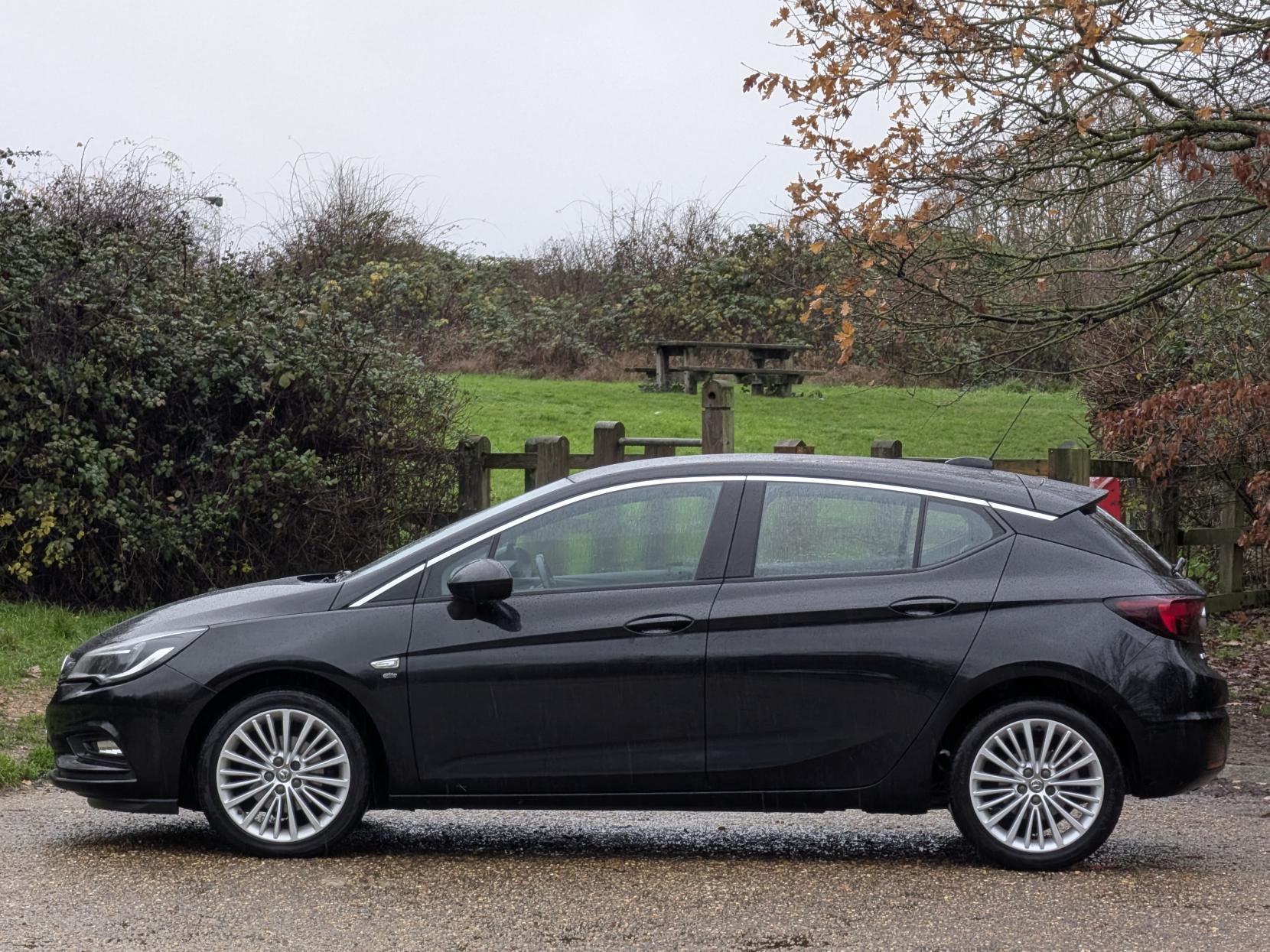 Vauxhall Astra 1.4i Turbo Elite Hatchback 5dr Petrol Manual Euro 6 (150 ps)