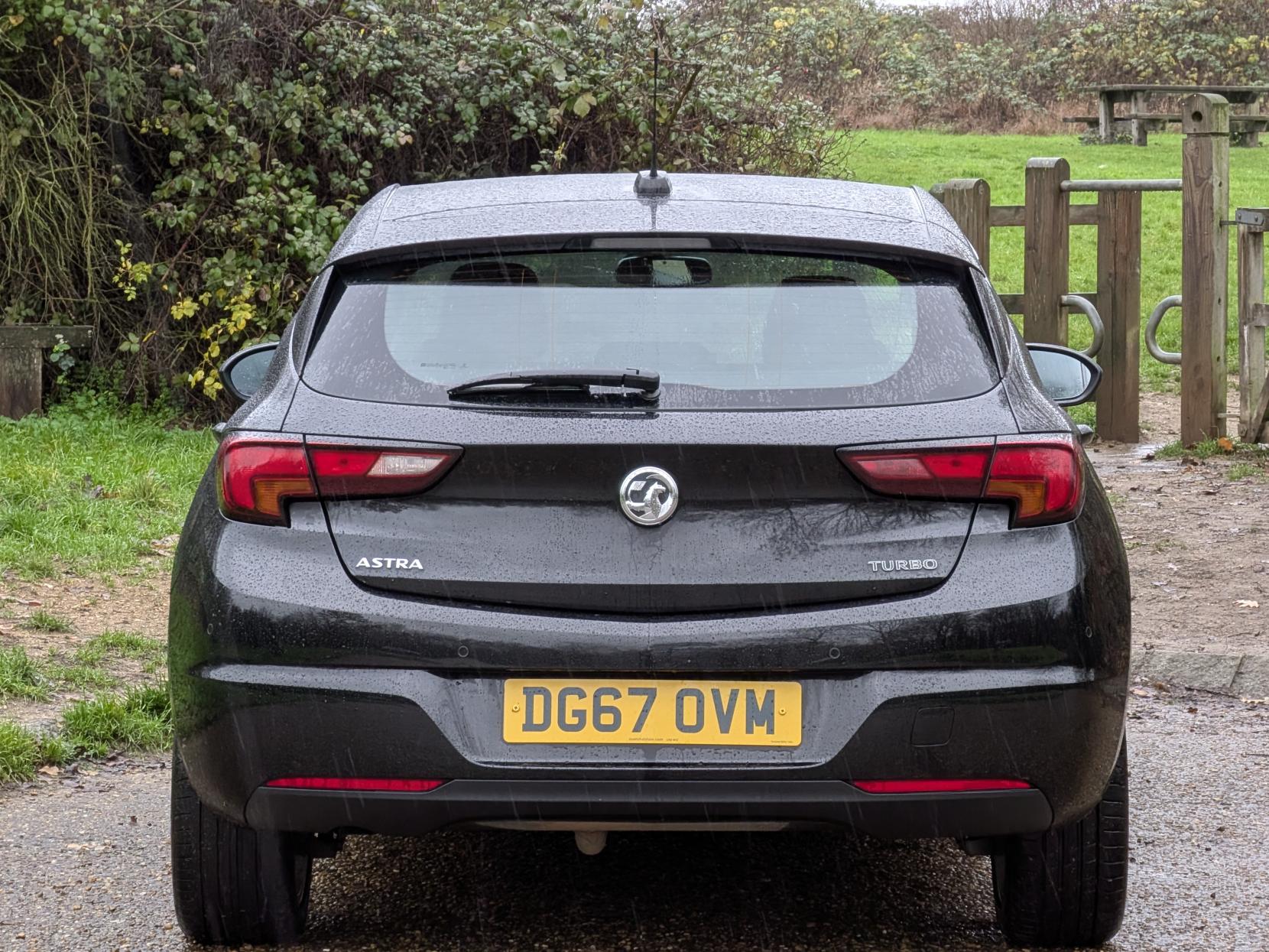 Vauxhall Astra 1.4i Turbo Elite Hatchback 5dr Petrol Manual Euro 6 (150 ps)