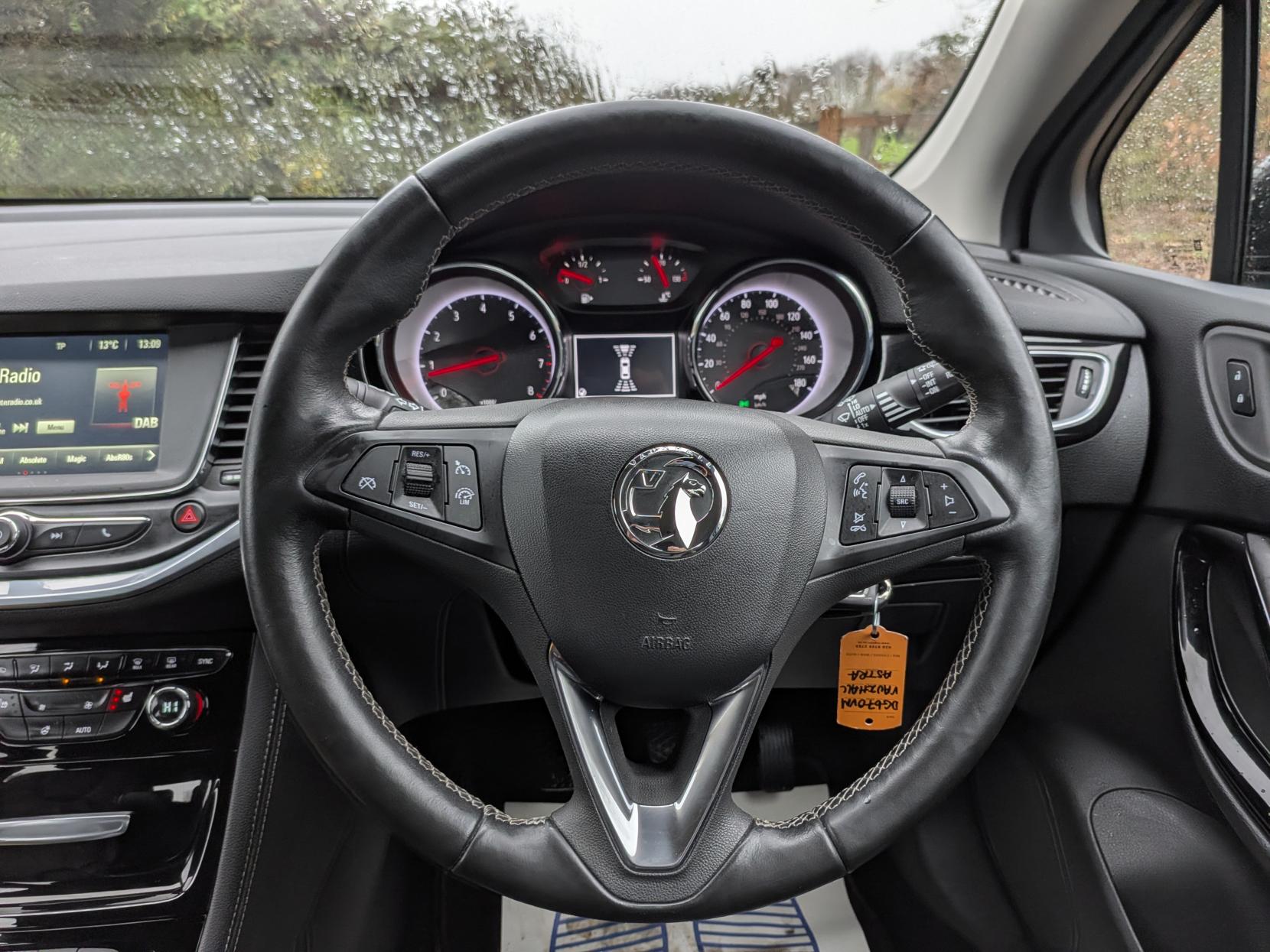 Vauxhall Astra 1.4i Turbo Elite Hatchback 5dr Petrol Manual Euro 6 (150 ps)