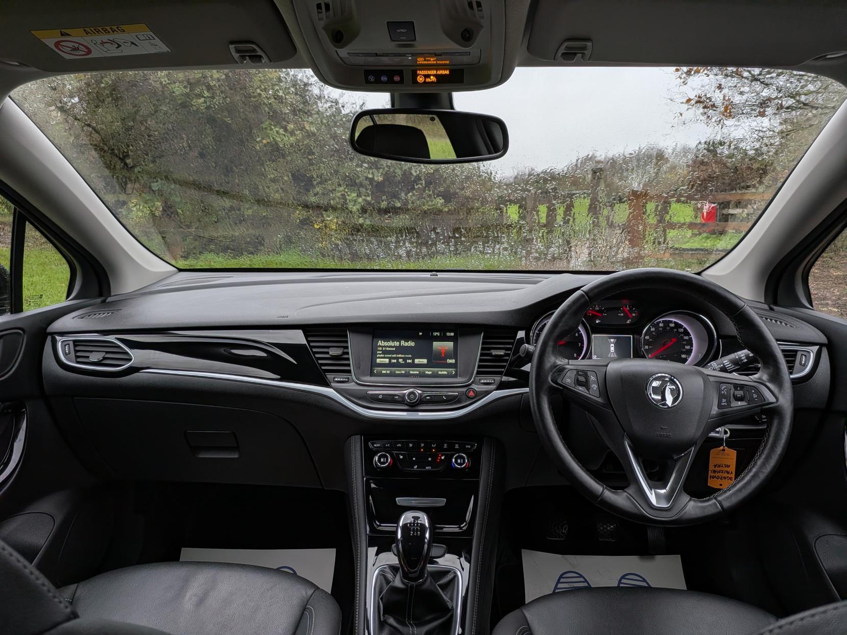 Vauxhall Astra 1.4i Turbo Elite Hatchback 5dr Petrol Manual Euro 6 (150 ps)