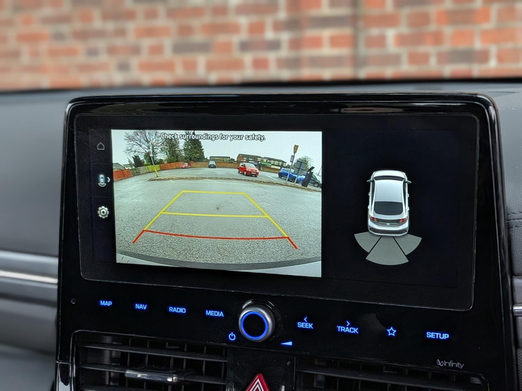 Hyundai IONIQ 38.3kWh Premium Hatchback 5dr Electric Auto (136 ps)