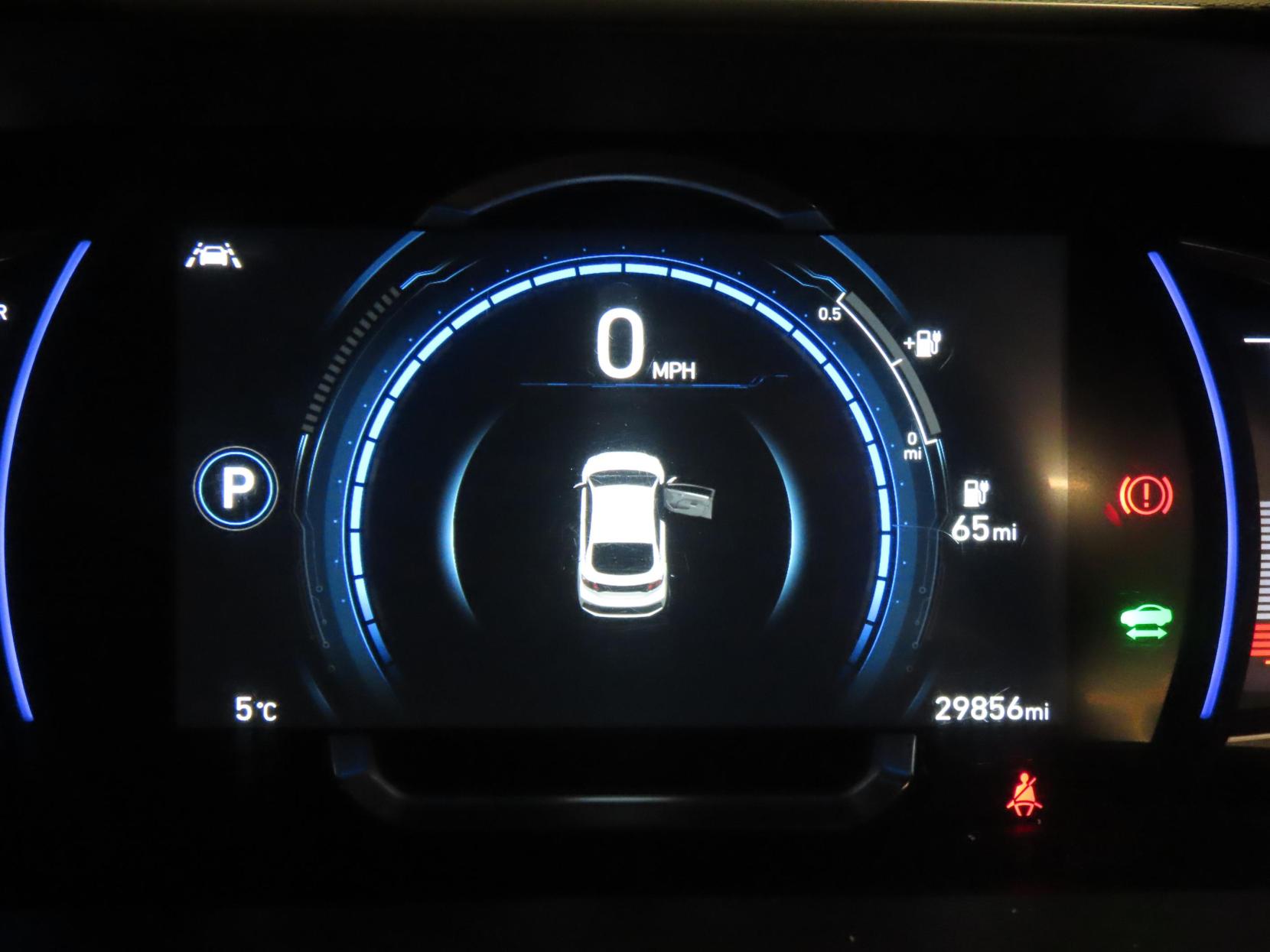 Hyundai IONIQ 38.3kWh Premium Hatchback 5dr Electric Auto (136 ps)