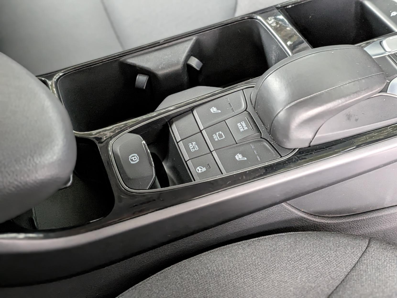 Hyundai IONIQ 38.3kWh Premium Hatchback 5dr Electric Auto (136 ps)