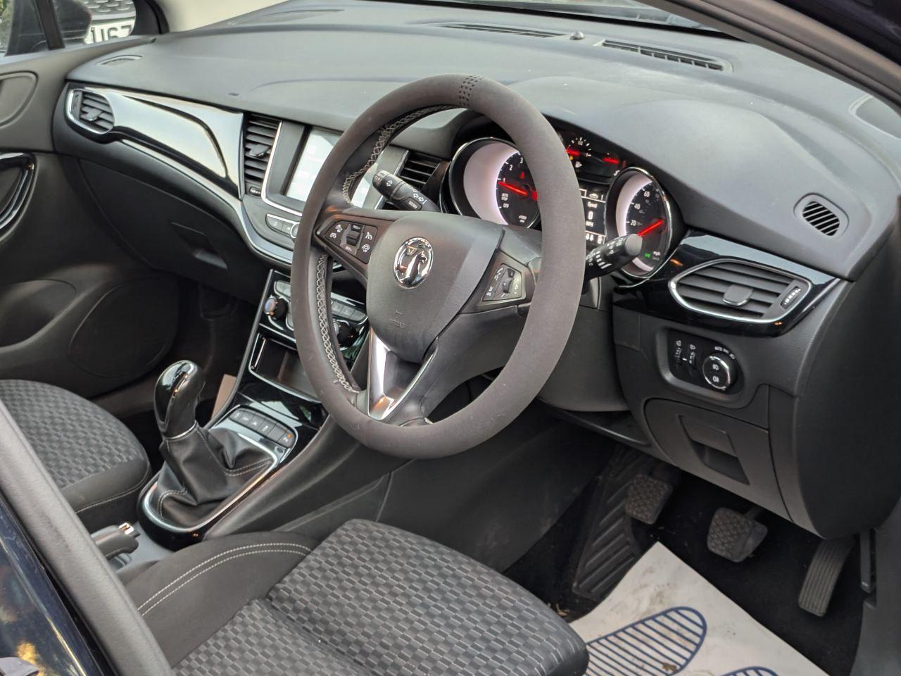 Vauxhall Astra 1.4i Turbo SRi Nav Hatchback 5dr Petrol Manual Euro 6 (s/s) (150 ps)