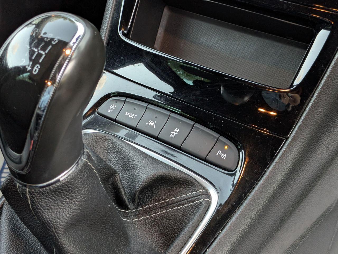 Vauxhall Astra 1.4i Turbo SRi Nav Hatchback 5dr Petrol Manual Euro 6 (s/s) (150 ps)