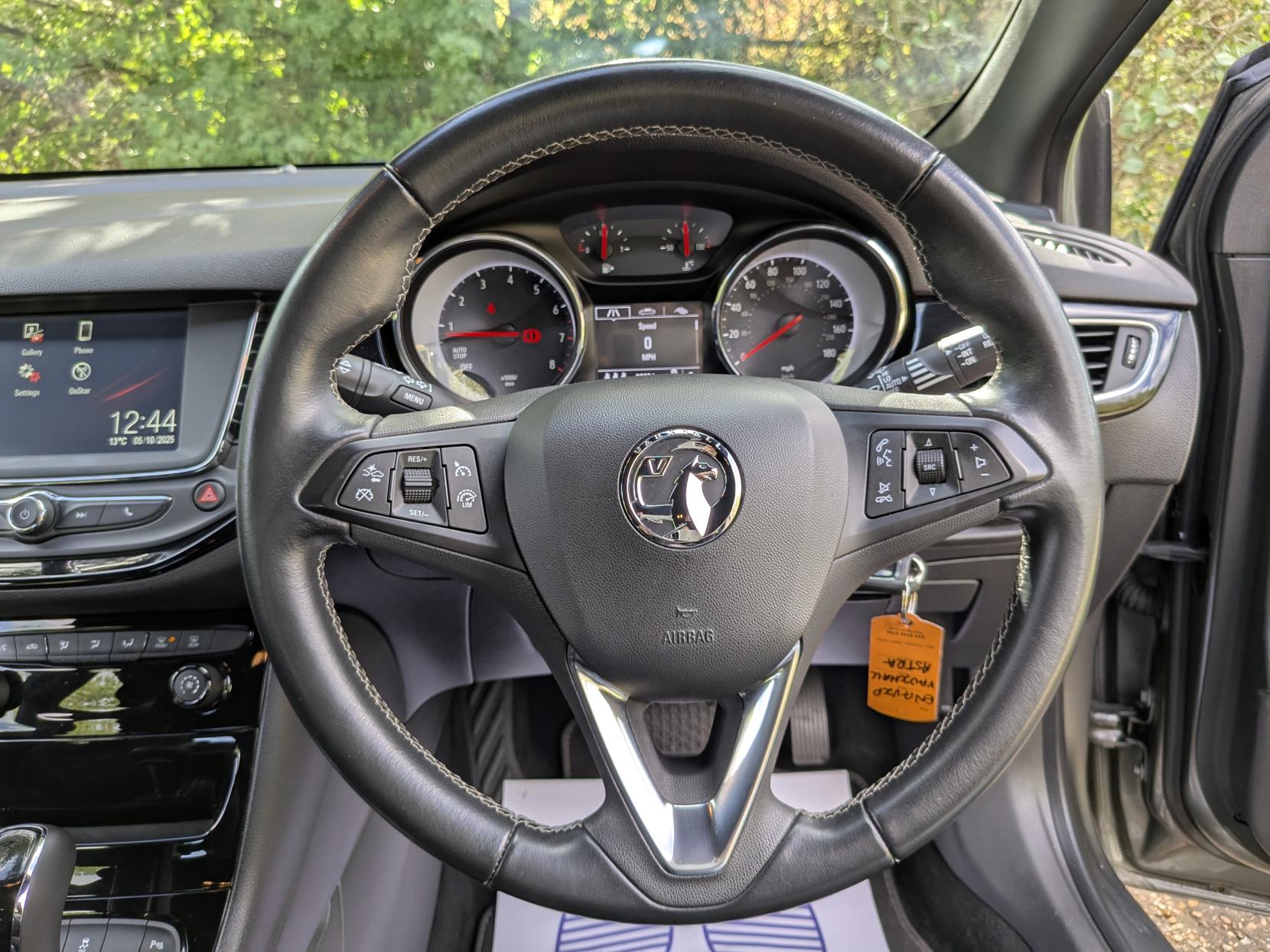 Vauxhall Astra 1.4i Turbo SRi Hatchback 5dr Petrol Auto Euro 6 (s/s) (150 ps)