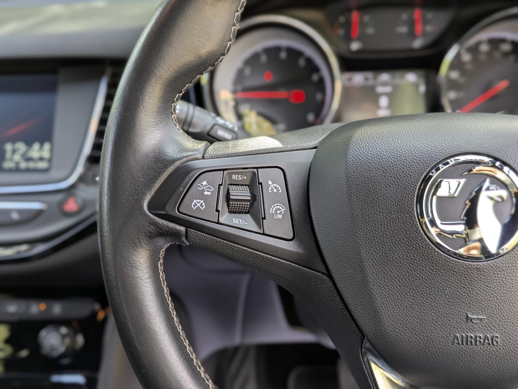 Vauxhall Astra 1.4i Turbo SRi Hatchback 5dr Petrol Auto Euro 6 (s/s) (150 ps)