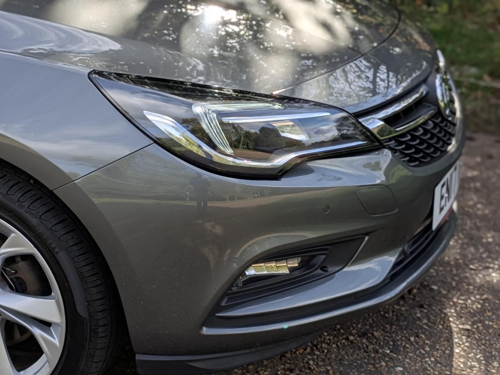 Vauxhall Astra 1.4i Turbo SRi Hatchback 5dr Petrol Auto Euro 6 (s/s) (150 ps)