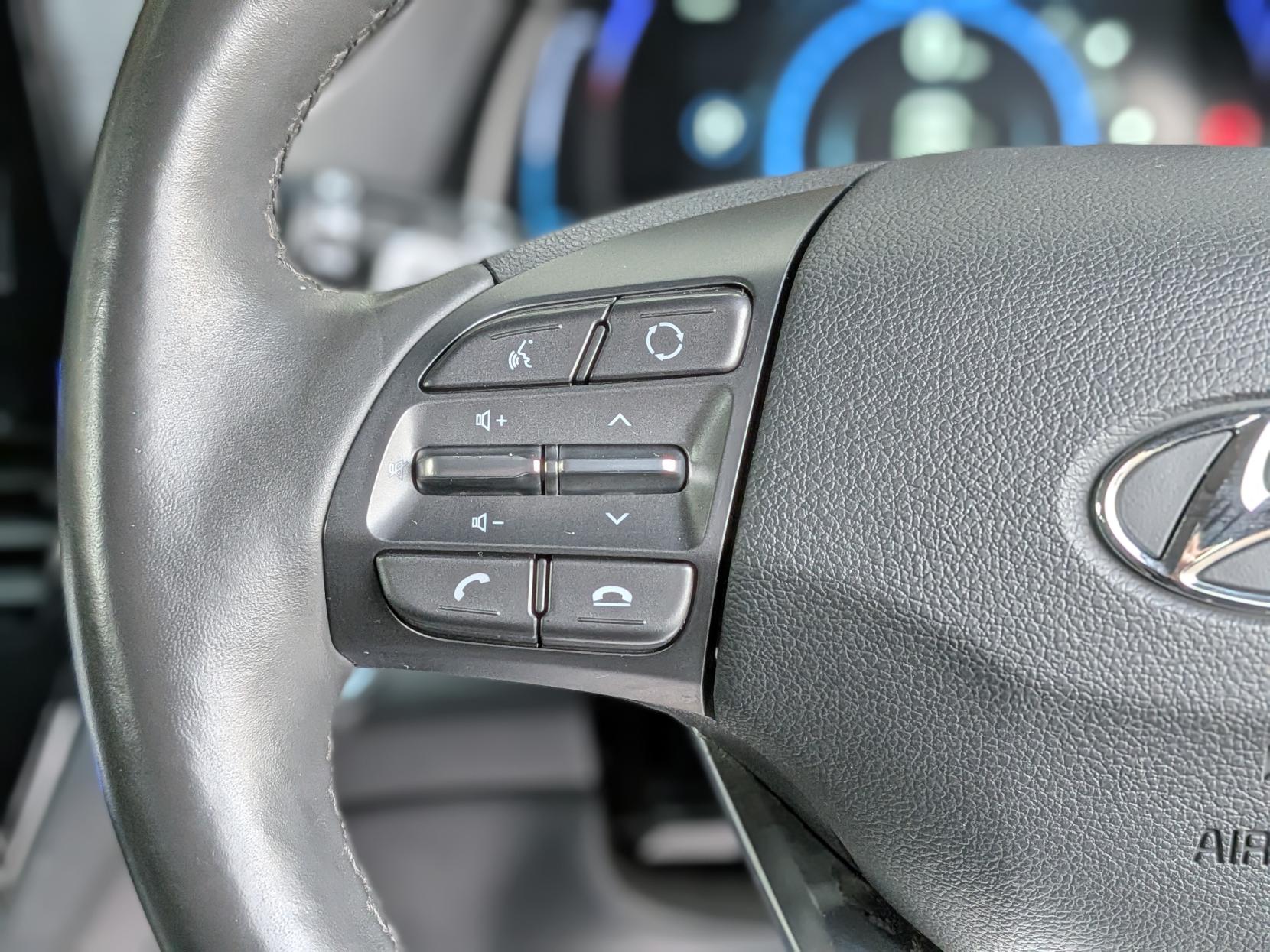 Hyundai IONIQ 38.3kWh Premium Hatchback 5dr Electric Auto (136 ps)