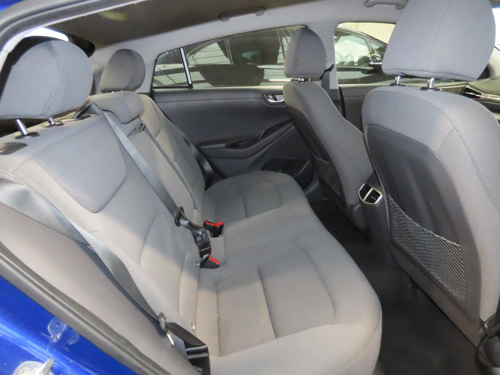 Hyundai IONIQ 38.3kWh Premium Hatchback 5dr Electric Auto (136 ps)