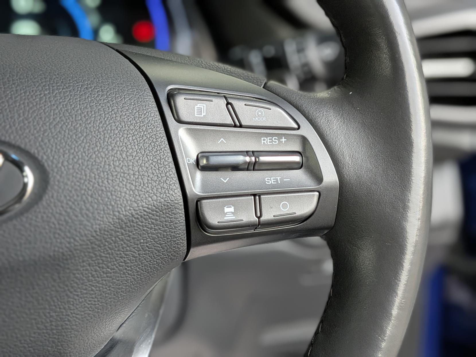 Hyundai IONIQ 38.3kWh Premium Hatchback 5dr Electric Auto (136 ps)