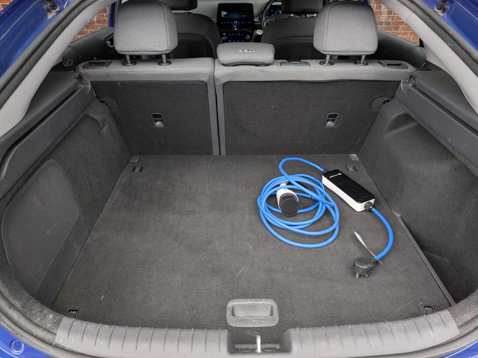 Hyundai IONIQ 38.3kWh Premium Hatchback 5dr Electric Auto (136 ps)