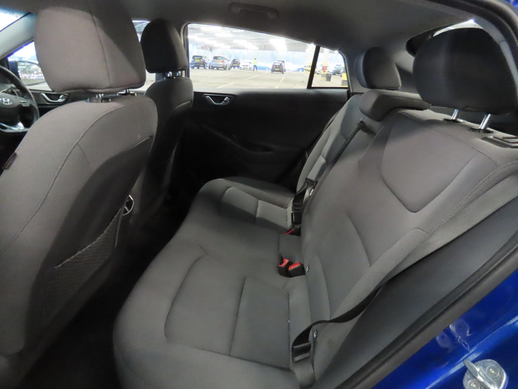 Hyundai IONIQ 38.3kWh Premium Hatchback 5dr Electric Auto (136 ps)