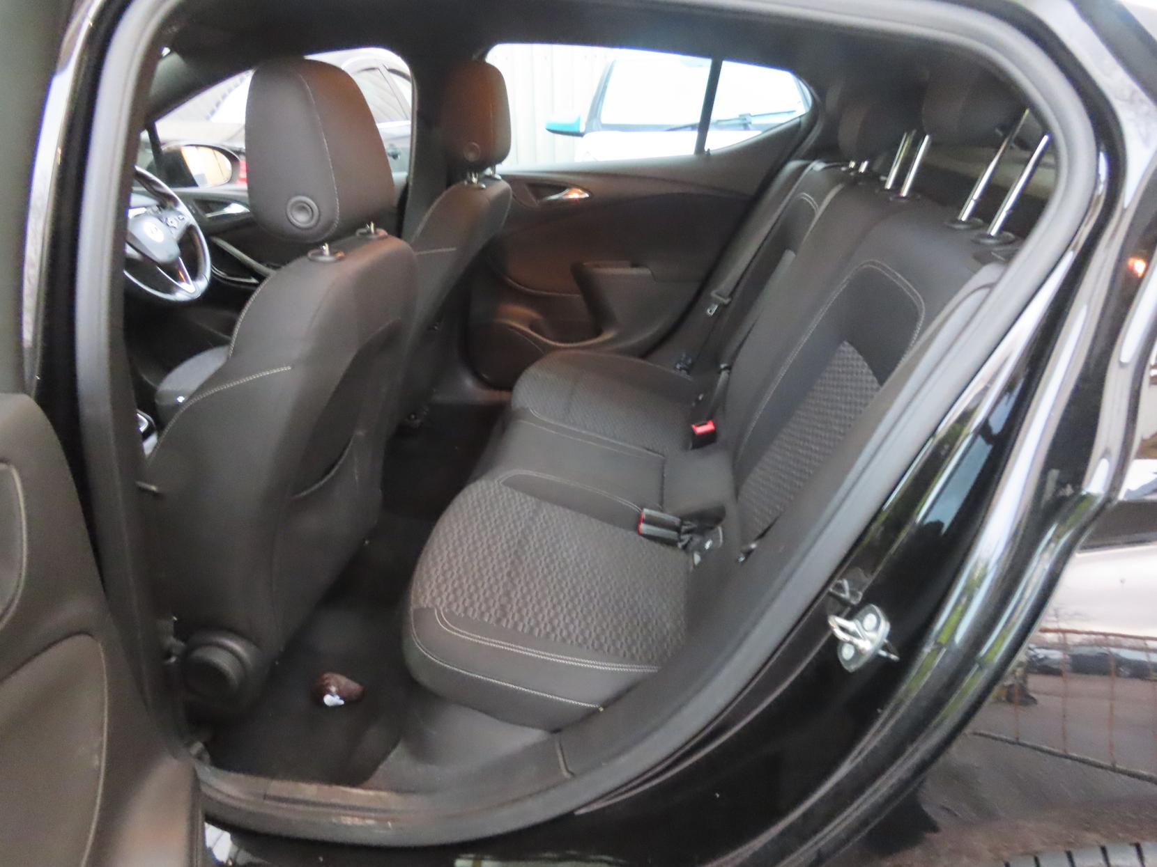 Vauxhall Astra 1.4i Turbo SRi Nav Hatchback 5dr Petrol Manual Euro 6 (150 ps)