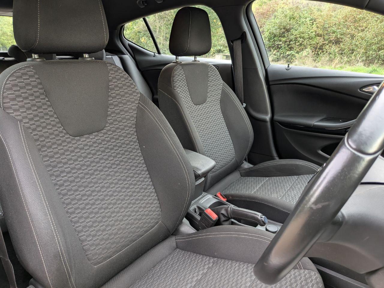 Vauxhall Astra 1.4i Turbo SRi Hatchback 5dr Petrol Manual Euro 6 (150 ps)