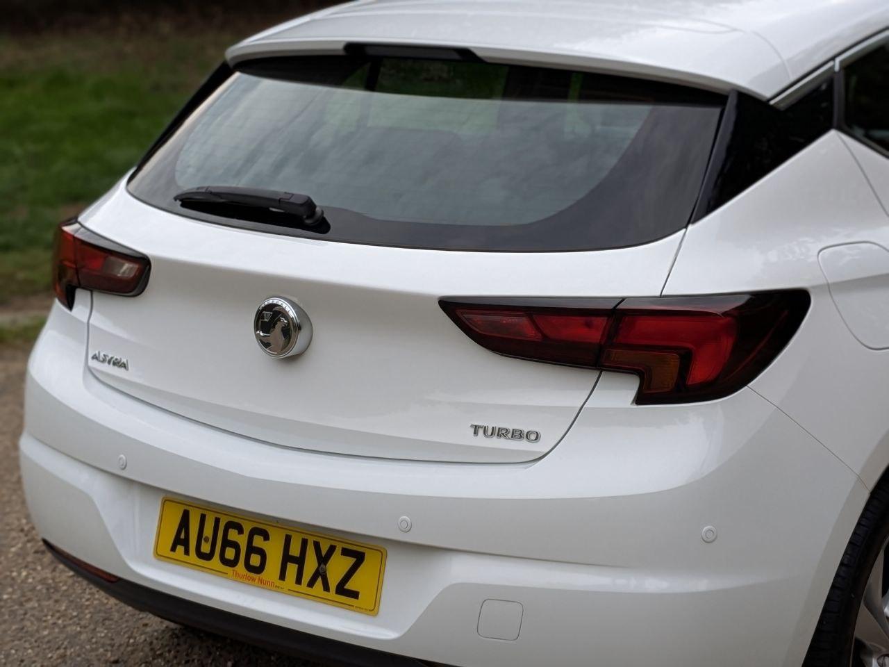 Vauxhall Astra 1.4i Turbo SRi Hatchback 5dr Petrol Manual Euro 6 (150 ps)