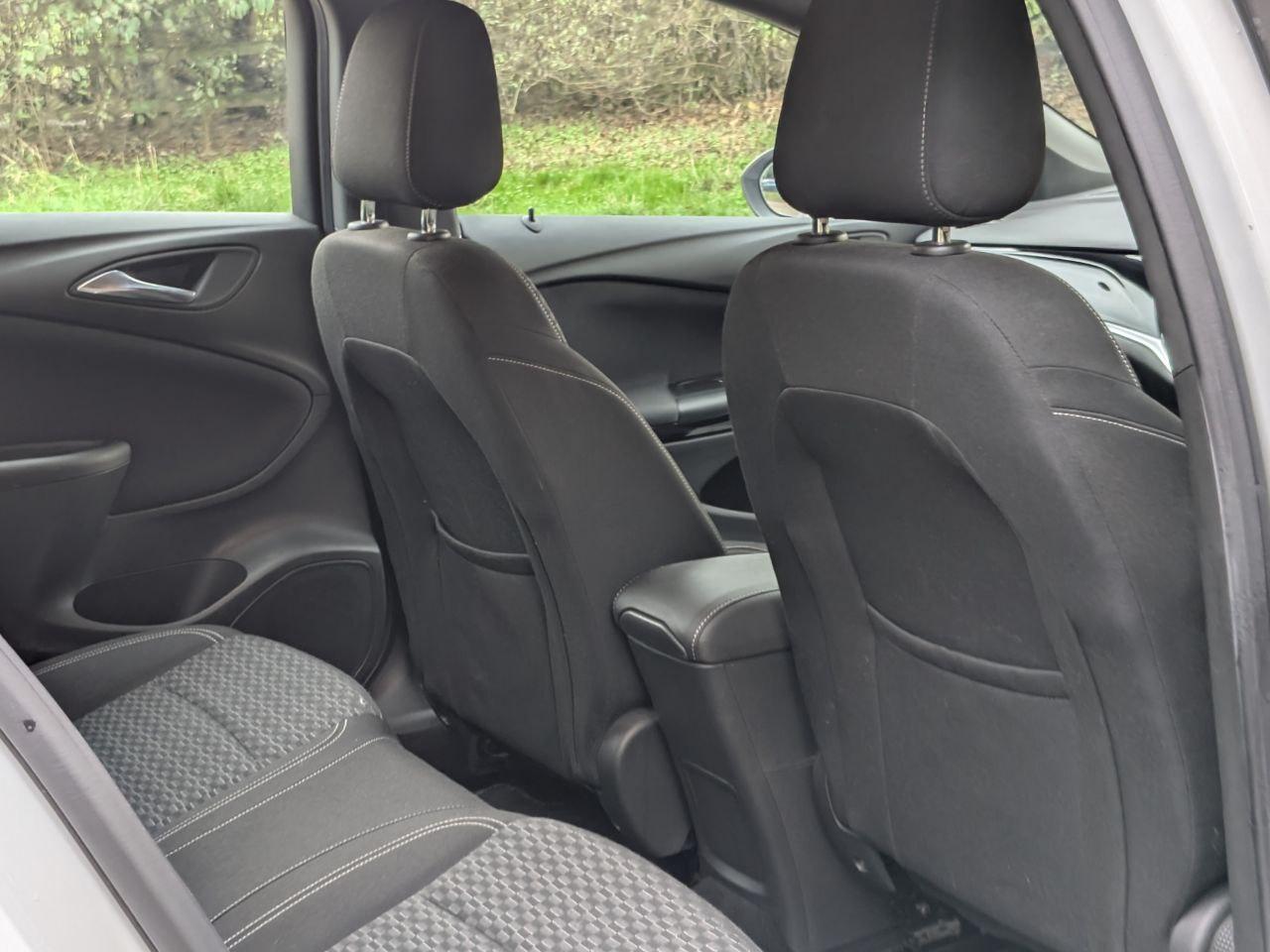 Vauxhall Astra 1.4i Turbo SRi Hatchback 5dr Petrol Manual Euro 6 (150 ps)