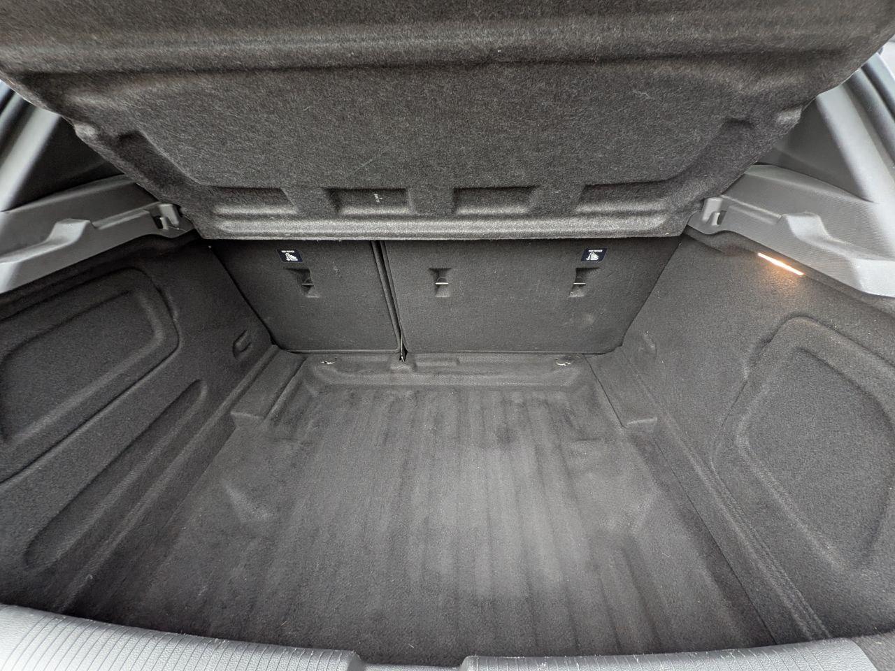 Vauxhall Astra 1.4i Turbo SRi Hatchback 5dr Petrol Manual Euro 6 (150 ps)