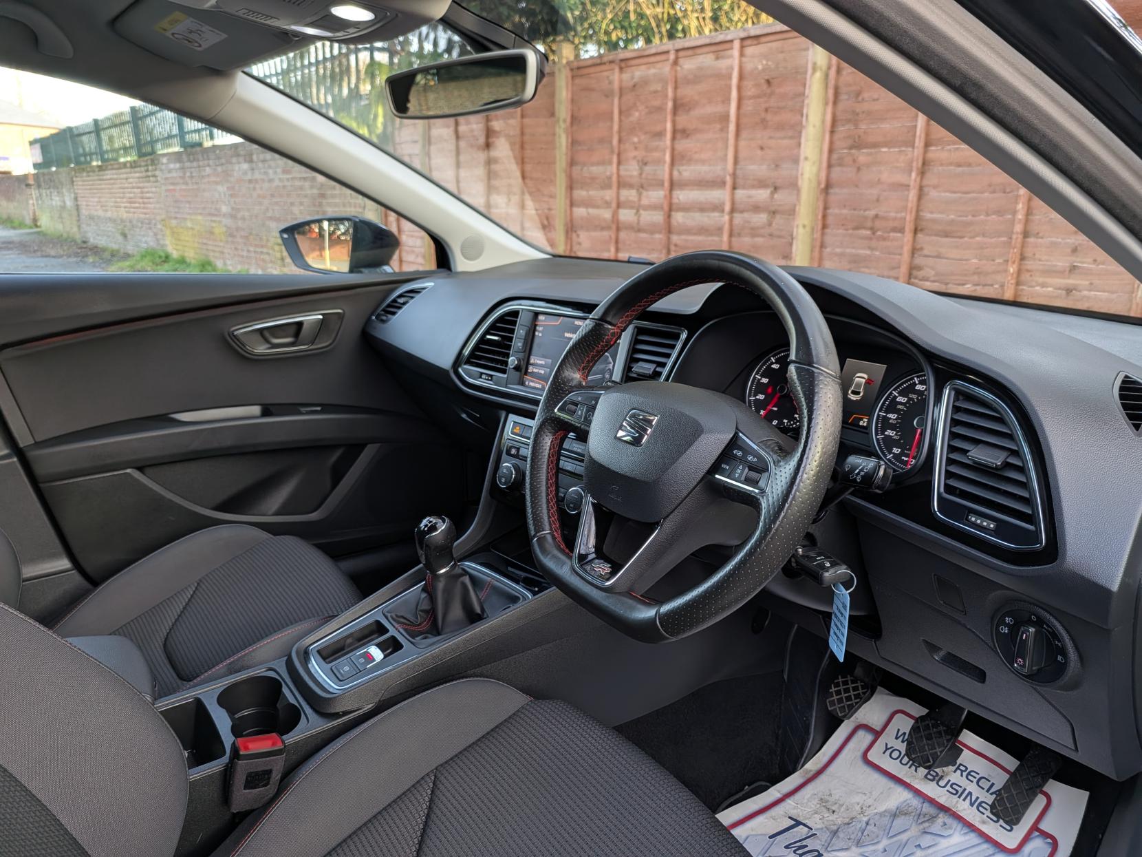 SEAT Leon 1.5 TSI EVO FR Hatchback 5dr Petrol Manual Euro 6 (s/s) (130 ps)